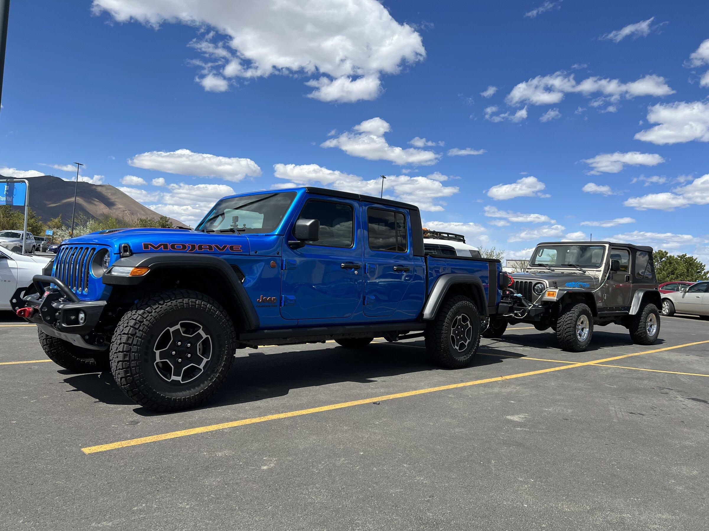 Jeep Gladiator First Tow with the Mojave - Report 297F9DDA-5307-445C-AA62-9F2D7E866112