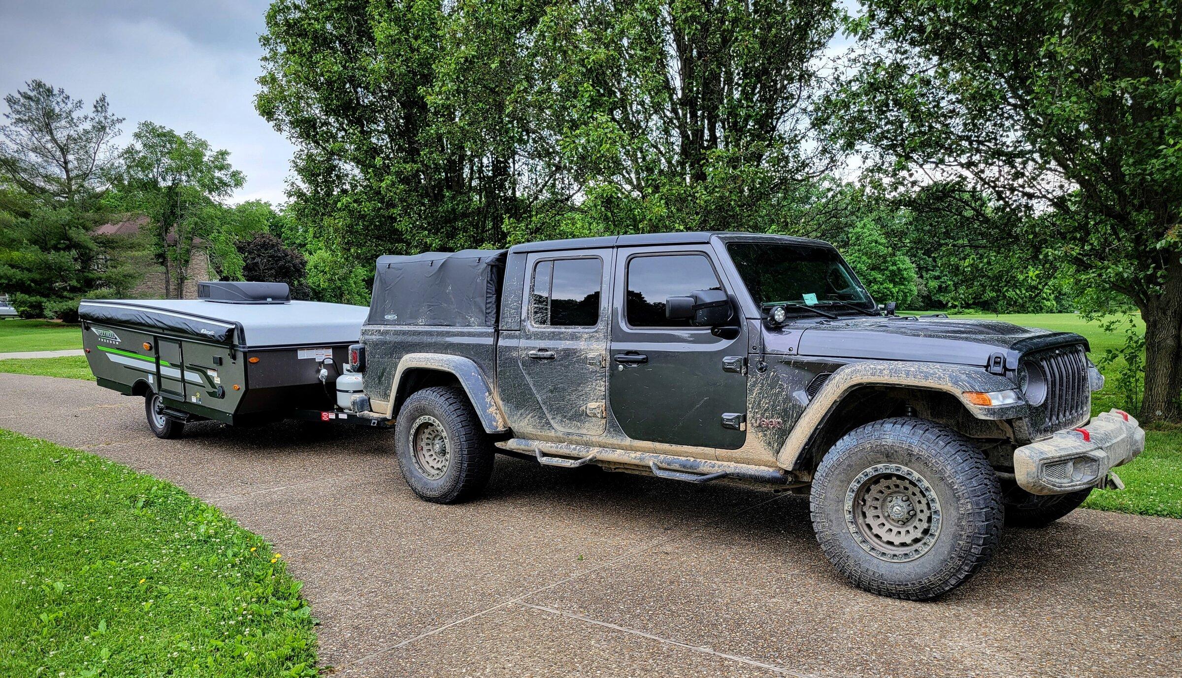 Jeep Gladiator How the heck are you supposed to clean this?!? 20220522_143413~2