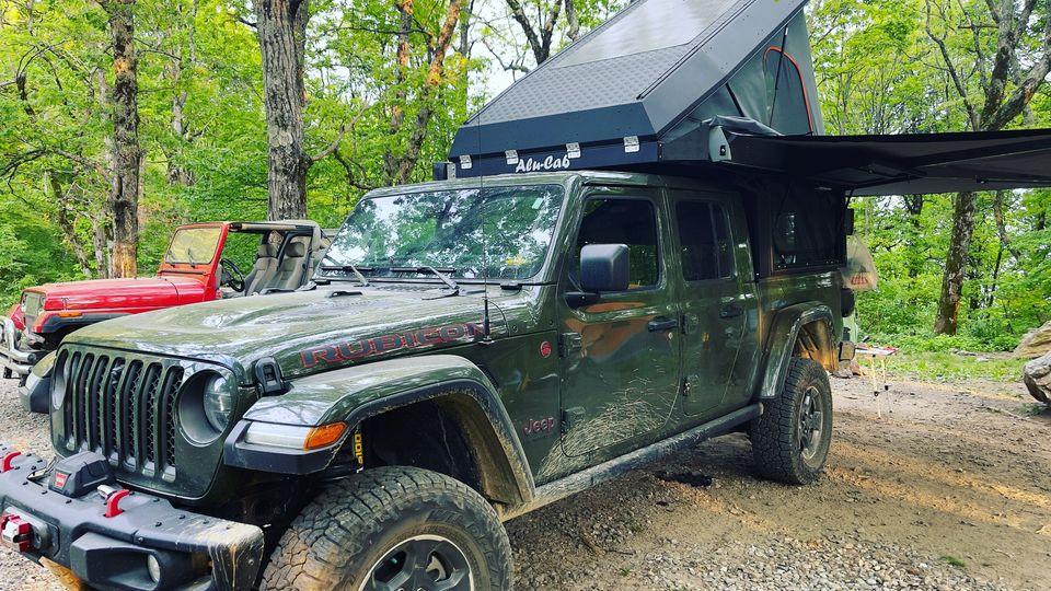 Jeep Gladiator Alu-Cab Canopy Camper Roll Call 283750249_10159373553048113_2144774877542444742_n
