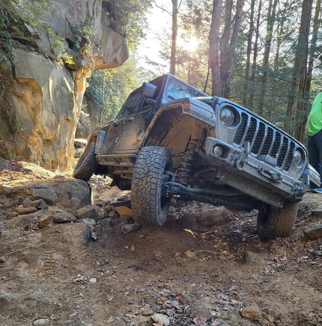 Jeep Gladiator Where the Kentucky People At? fb_img_1638059985202-