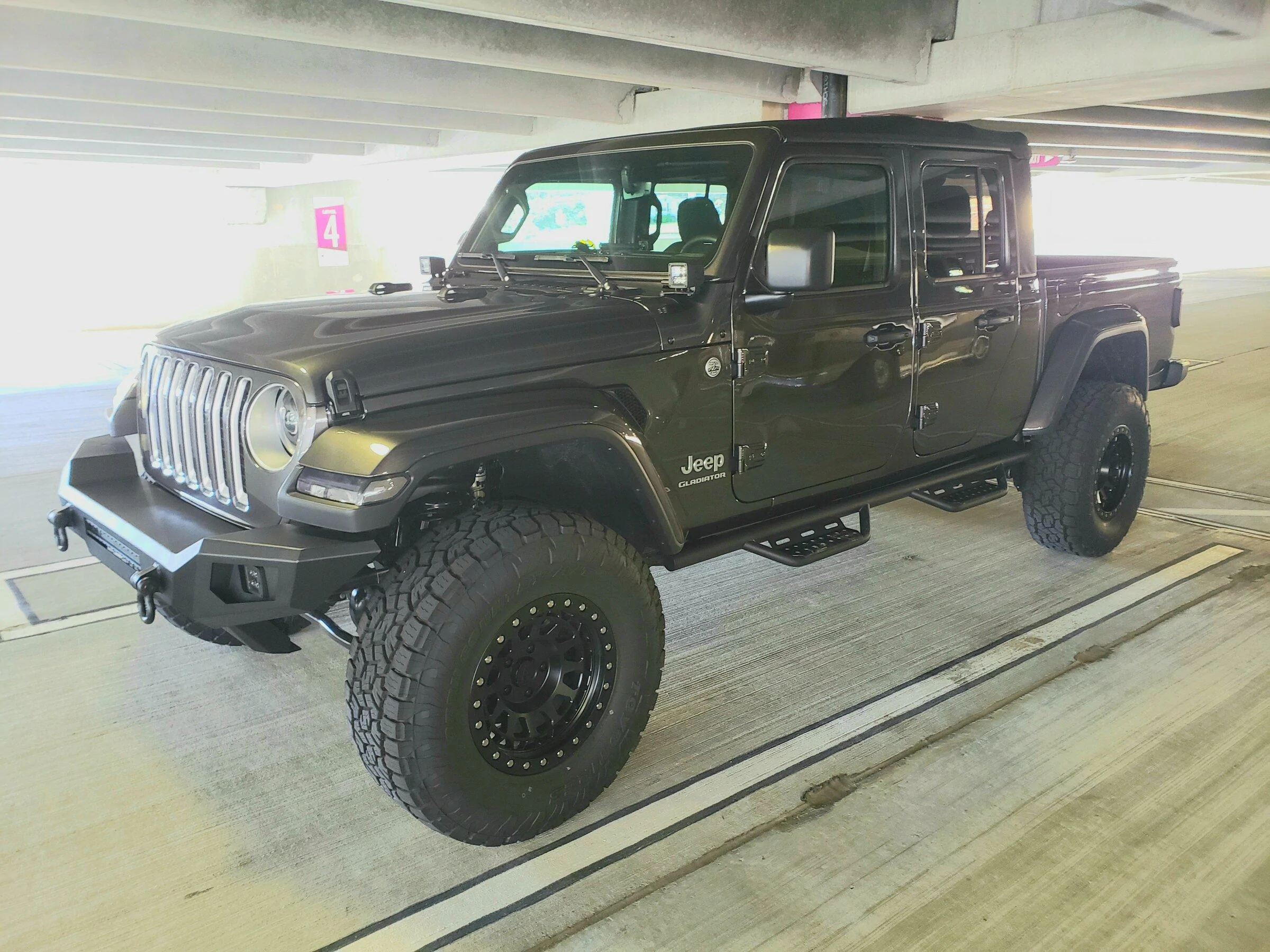 Jeep Gladiator Opinions on this Wheel/Tire Combo - Stock Sport S. 20220329_175328