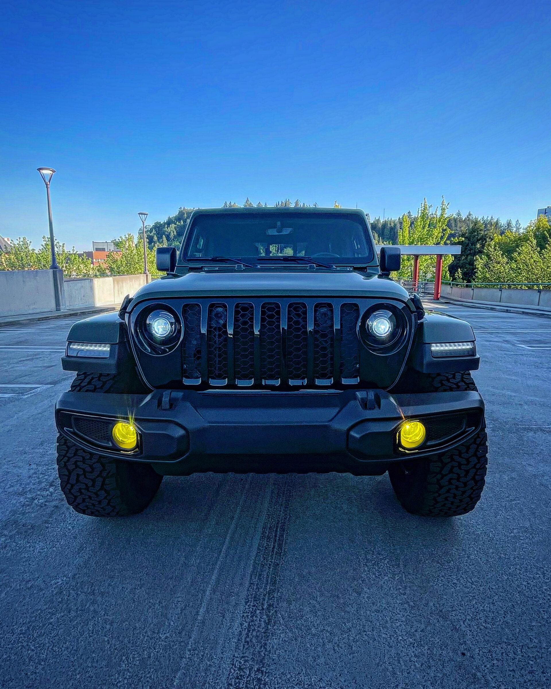 Jeep Gladiator 2021 Jeep Gladiator Willys *sarge green* 2ED6A8B5-680B-4A44-8103-A7B2B8739CAD