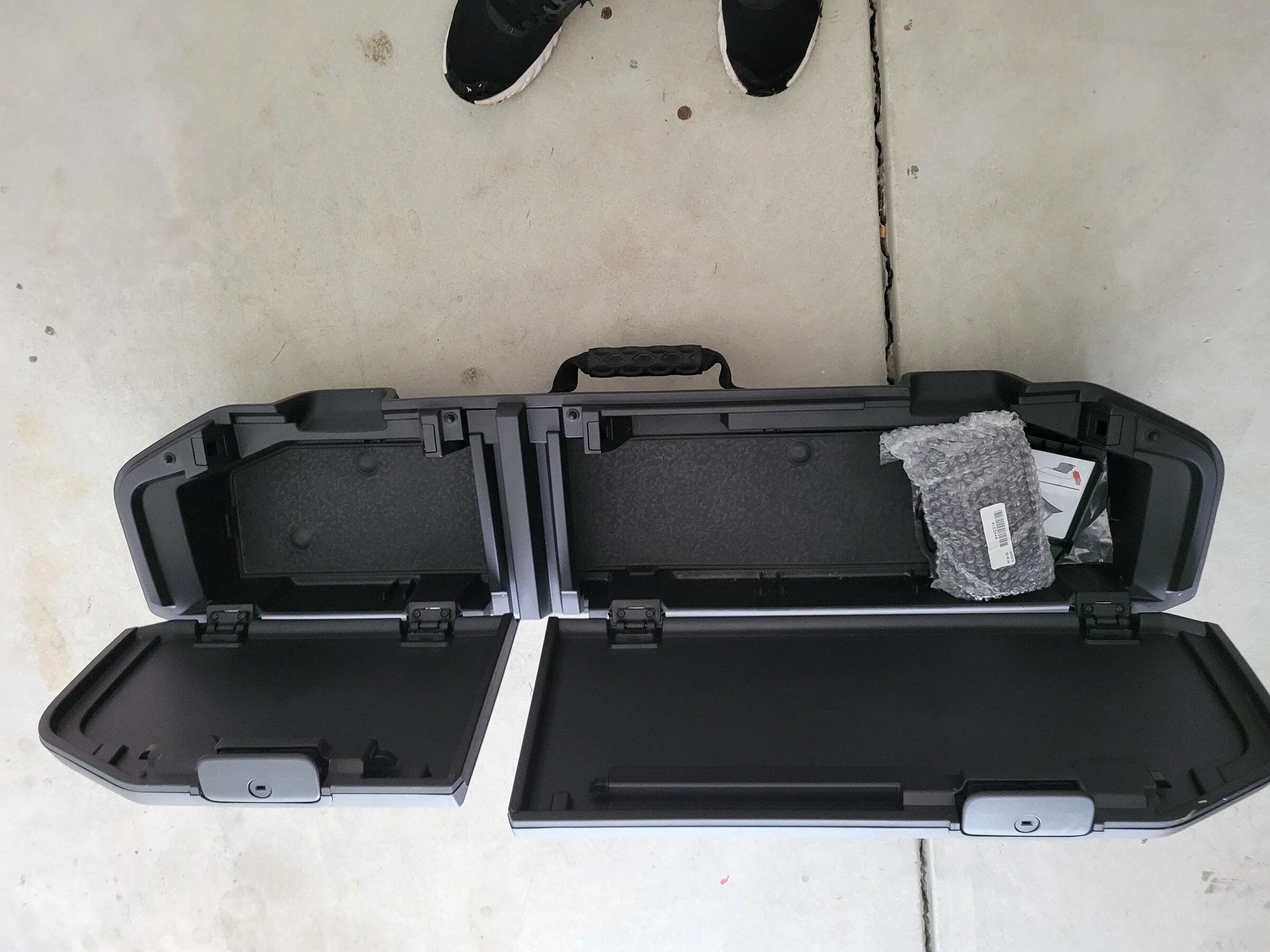 Jeep Gladiator OEM Rear Under Seat Storage Box 20220524_134414