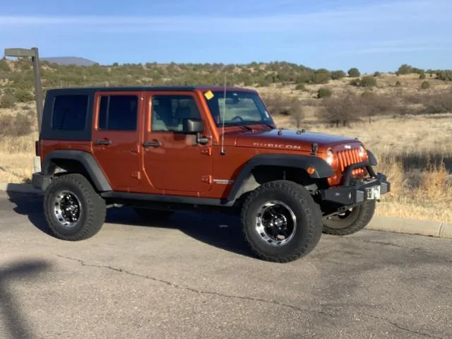 Jeep Gladiator Purple Glad? 26E92A12-A692-4A52-8580-5DB070D823AF