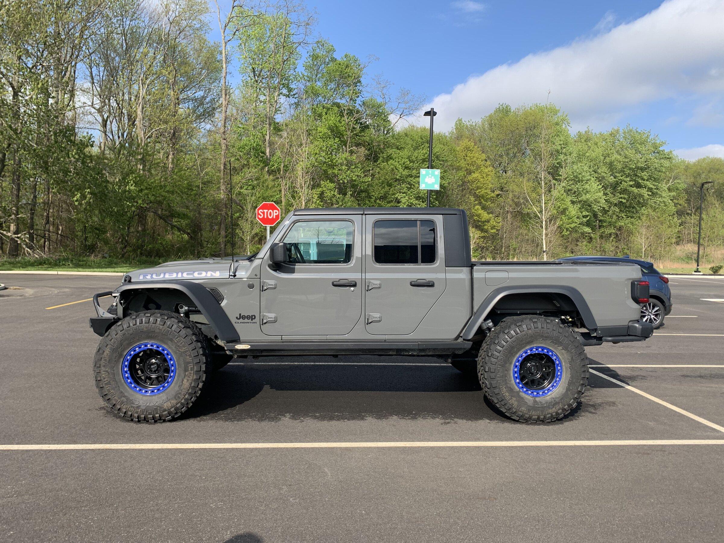 Jeep Gladiator 2020 jeep gladiator rubicon $50k DDDFA56A-453B-4956-80AD-F131E5AD95D3