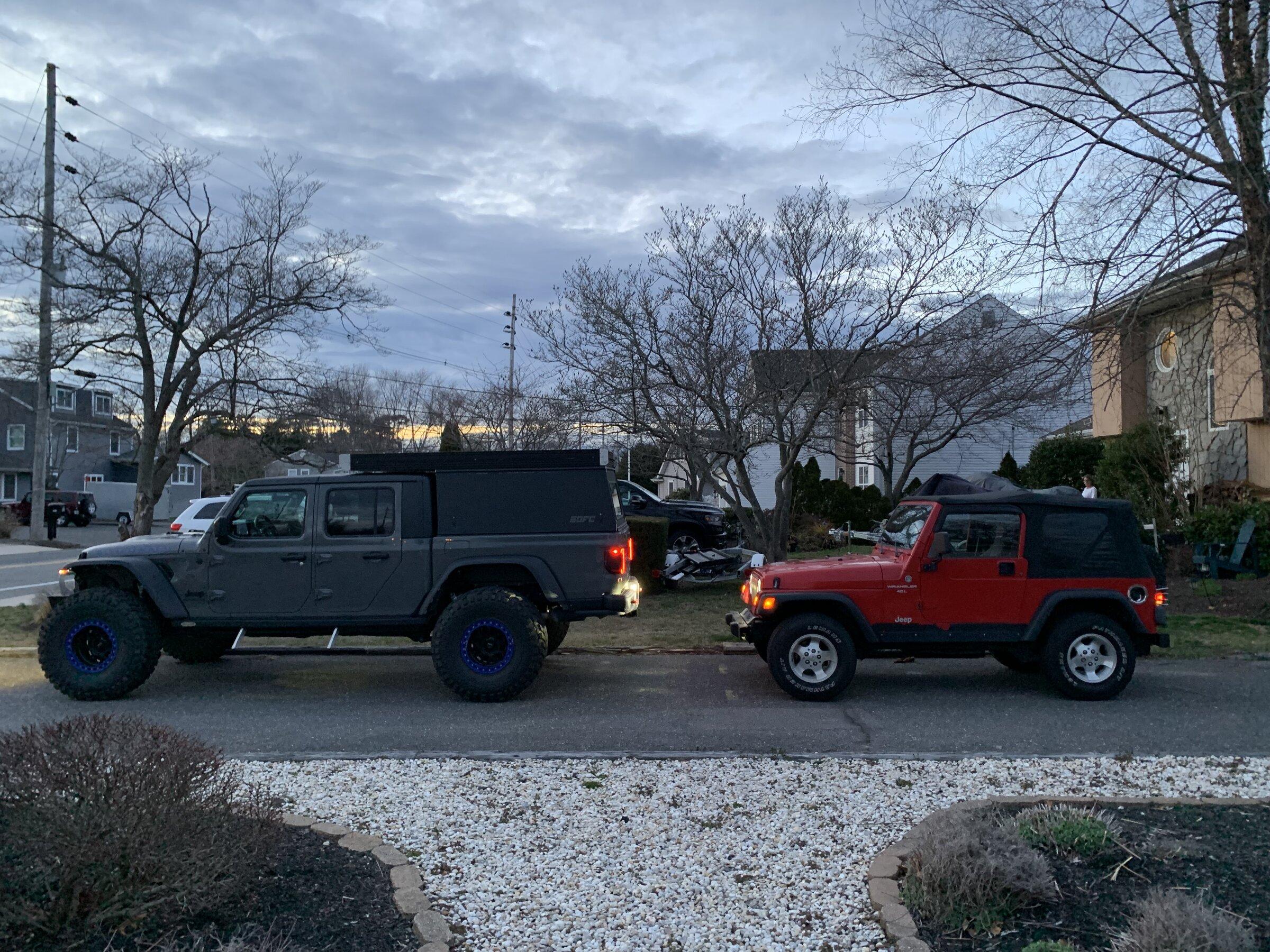 Jeep Gladiator 2020 jeep gladiator rubicon $50k 0333AE4A-8B15-4B49-96FB-C993CE42F96C