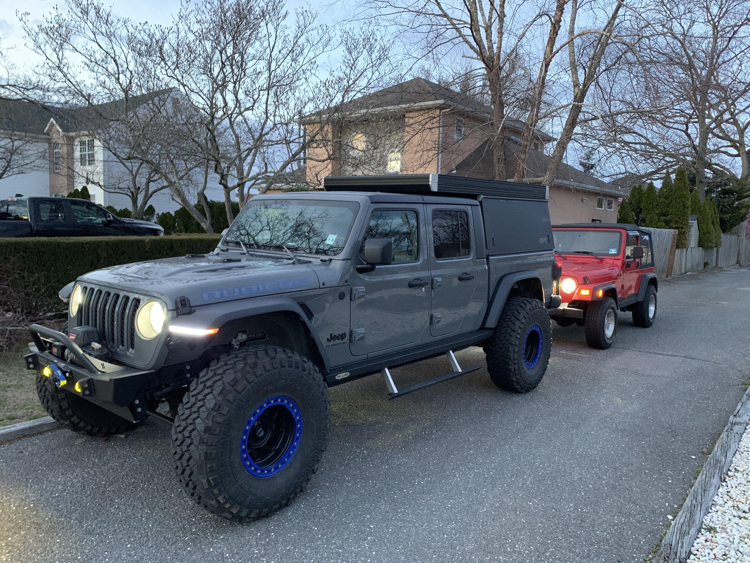 Jeep Gladiator 2020 jeep gladiator rubicon $50k 45AB8893-306D-444A-9FA1-959A80F8F785