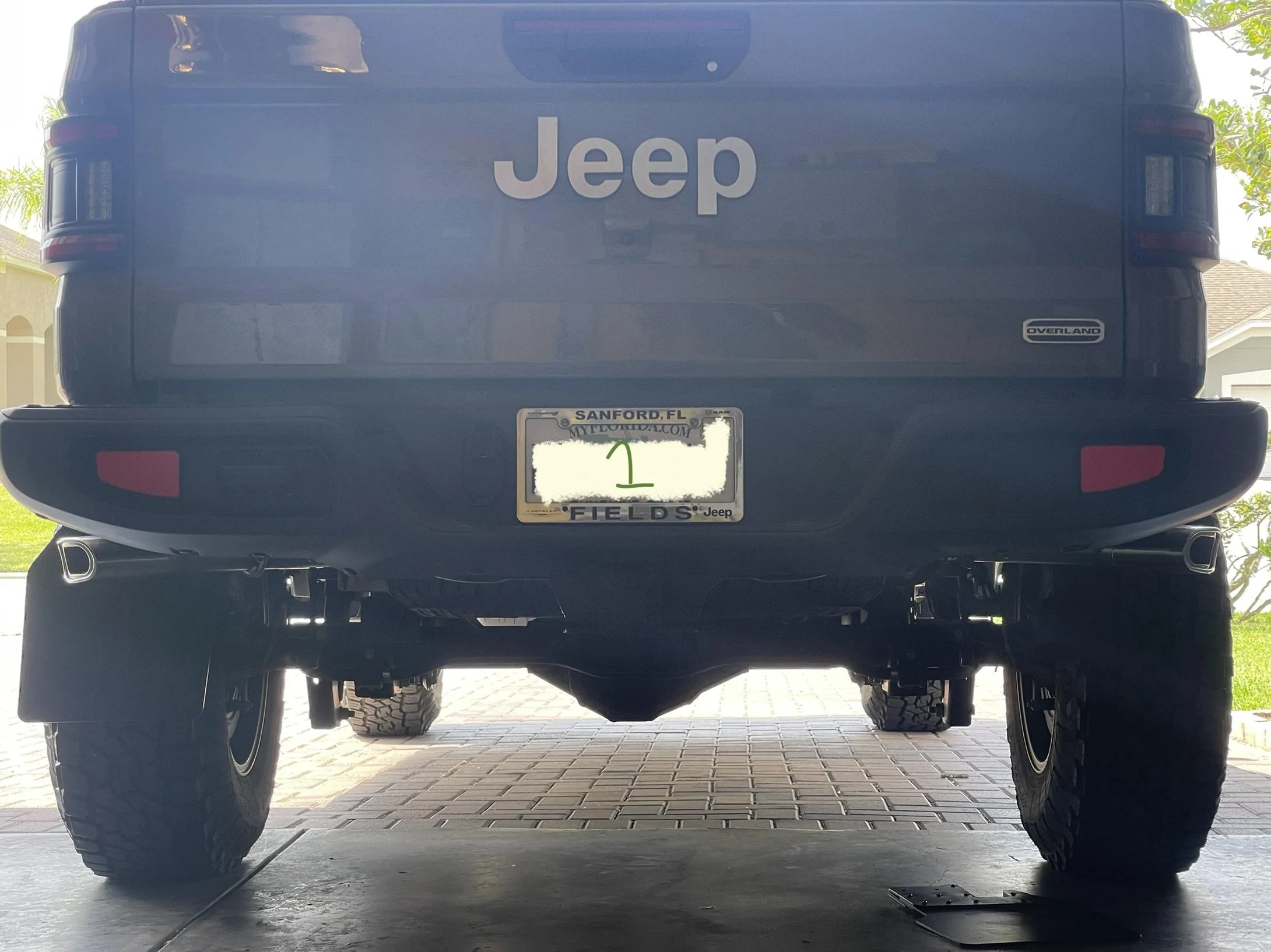 Jeep Gladiator Hooker axle back exhaust installed FDA8C6B3-B50B-4190-8F87-F24A4F600DE8