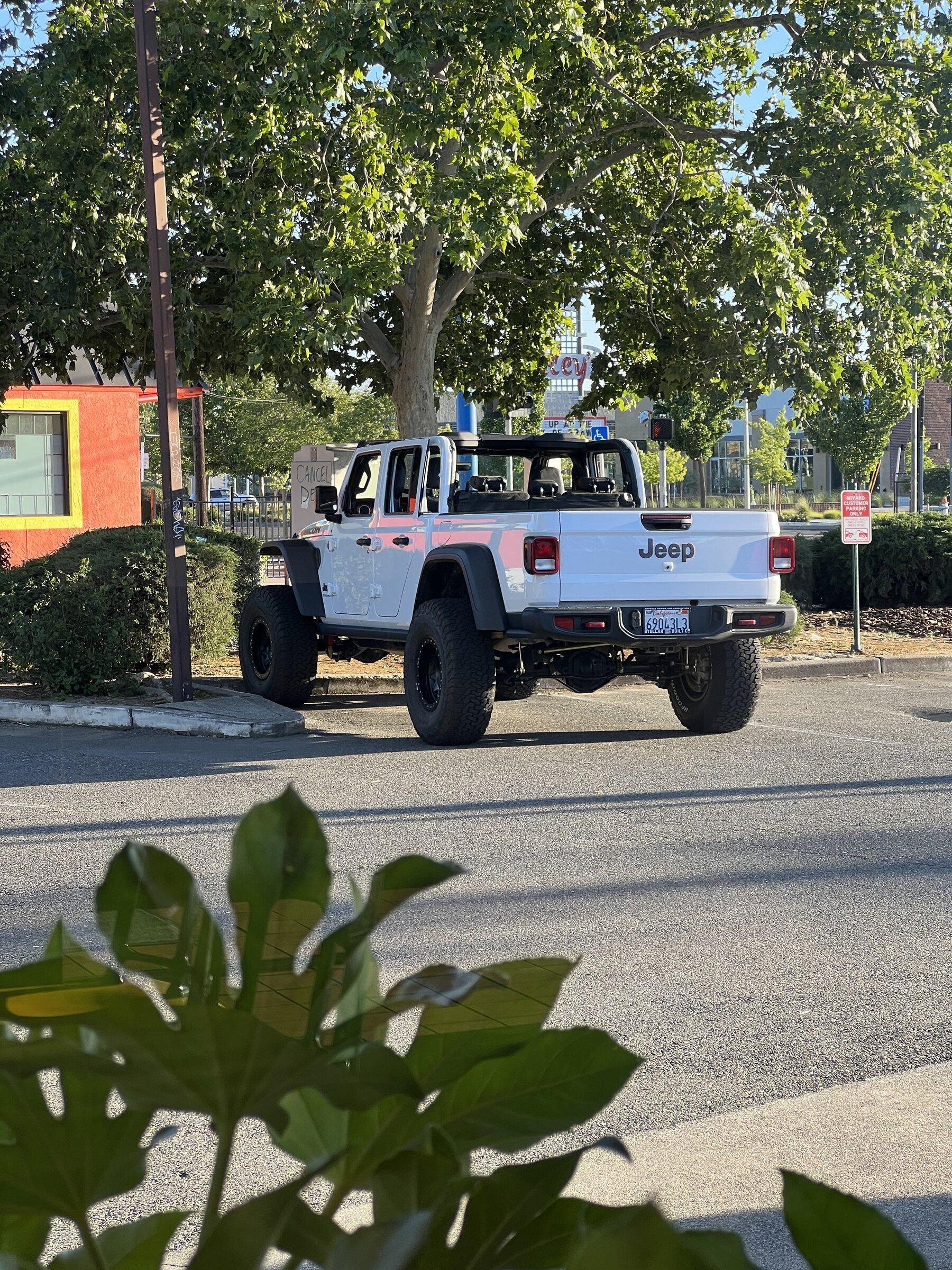 Jeep Gladiator First Time Jeep Owner JT Build 46AED2B2-02F2-45AA-AAD9-AA1278F2C64F