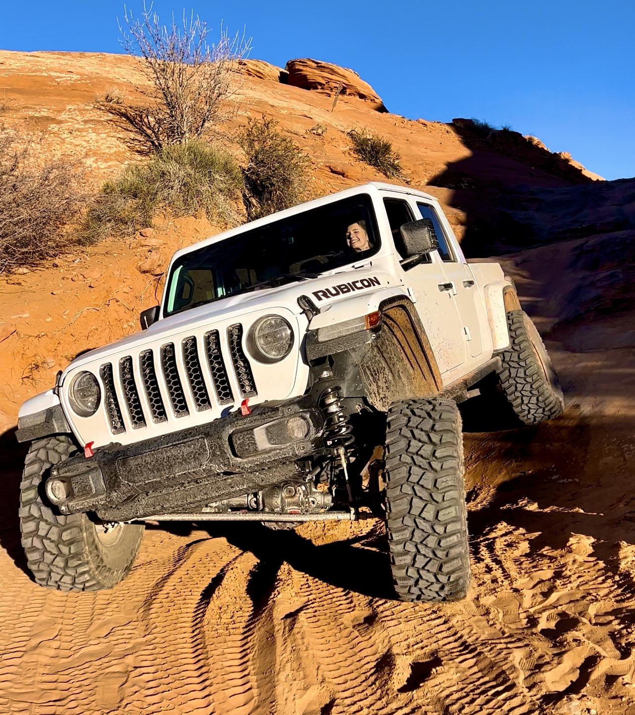 Jeep Gladiator Clayton Overland Plus 2.5 or 3.5 783AE74A-A3D4-4D5C-9CFB-B1CAC1AFB67D