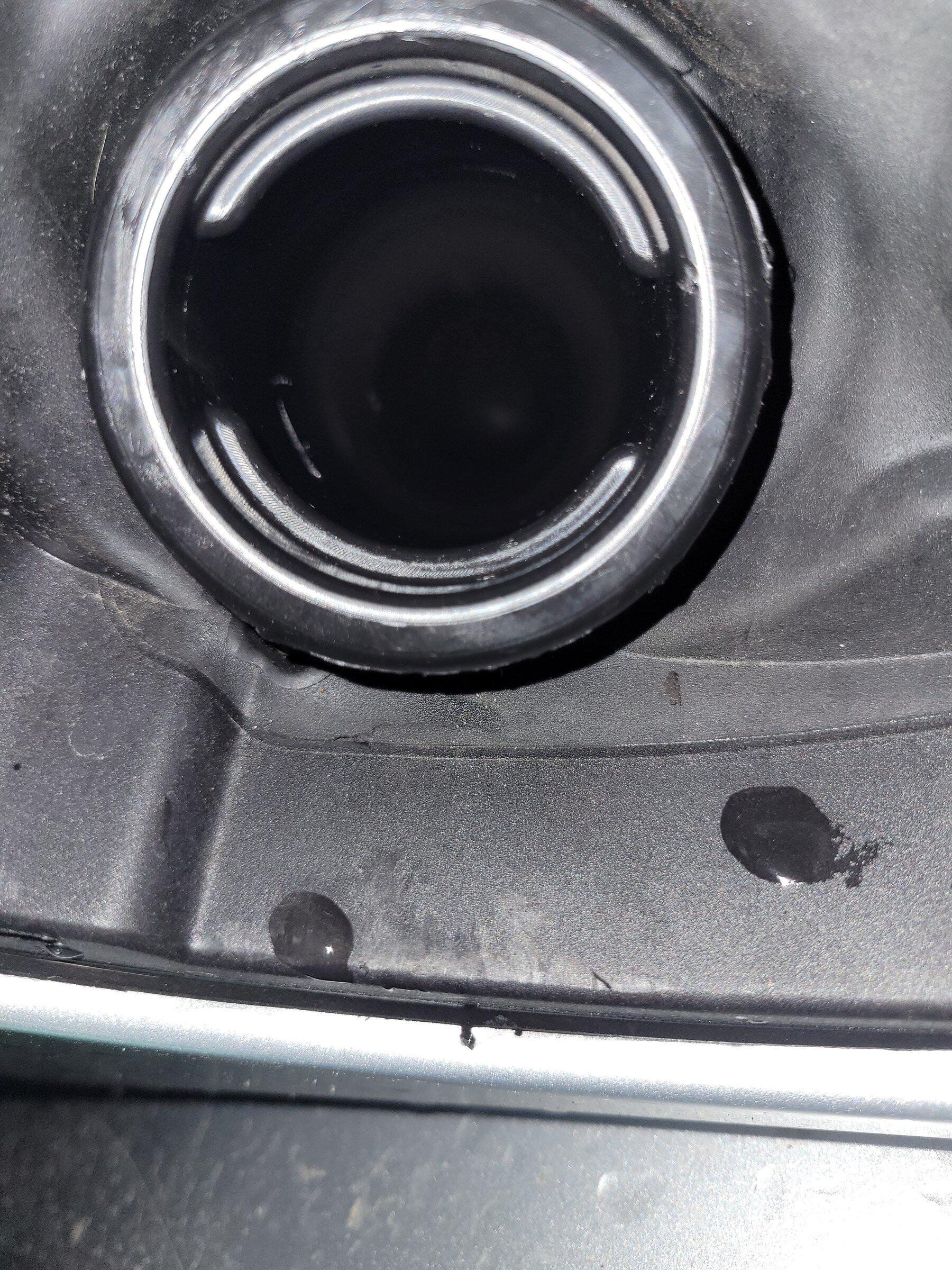 Jeep Gladiator Fuel fill mod 20220525_195440