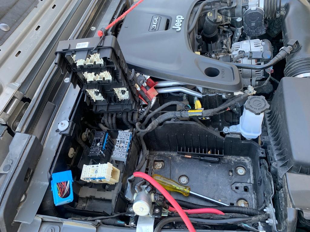 Jeep Gladiator Both Batteries Dead 2020 Gladiator $898 to replace!?!??? zq6wFr