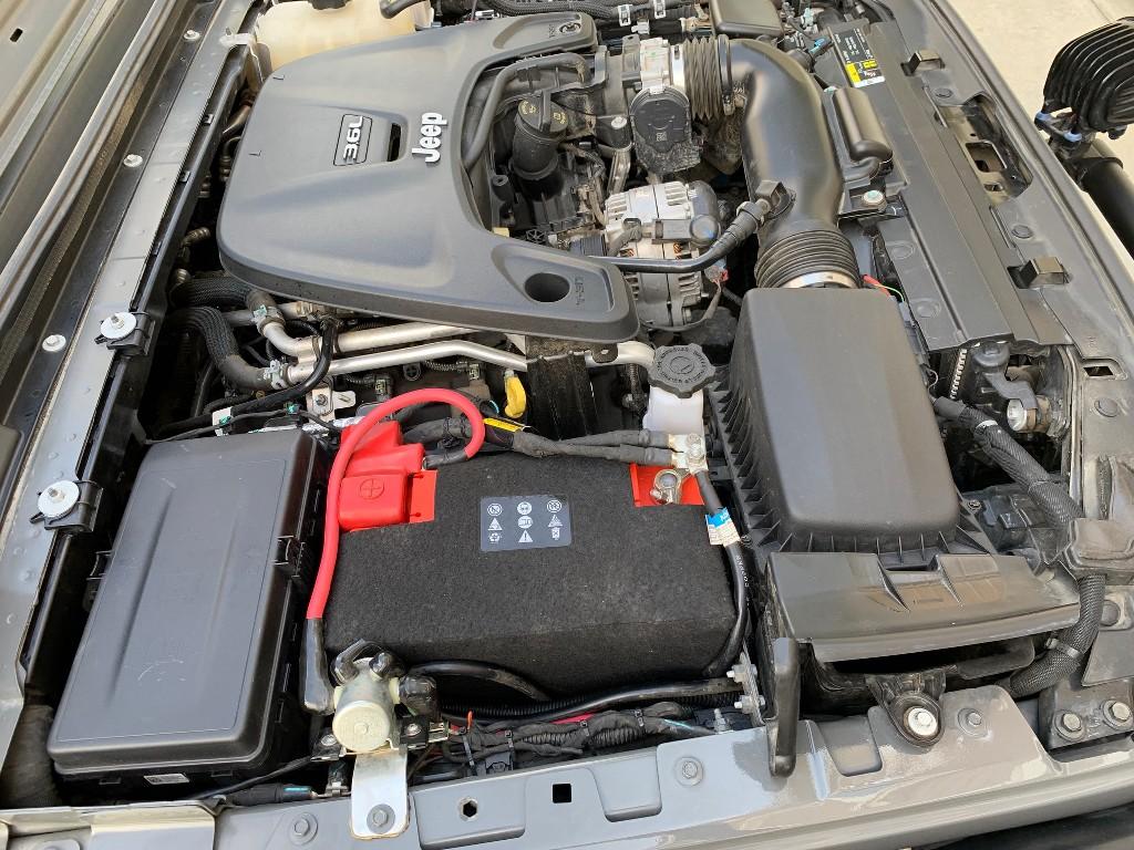 Jeep Gladiator Both Batteries Dead 2020 Gladiator $898 to replace!?!??? 2gxSou