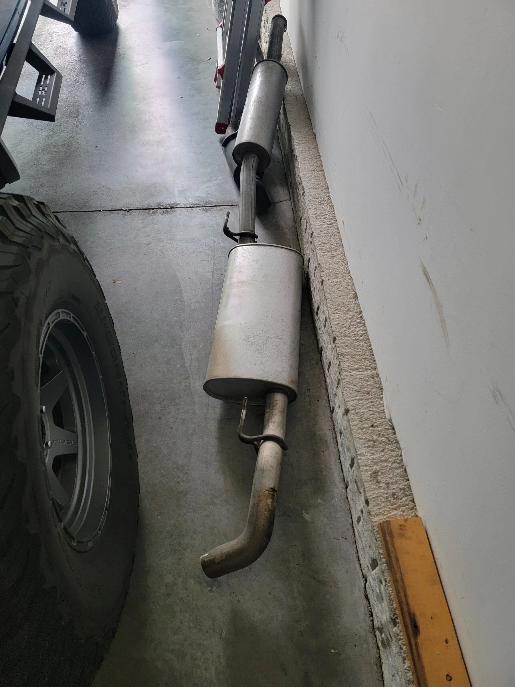 Jeep Gladiator Mud Bunny - no idea what im doing 20220527_110106