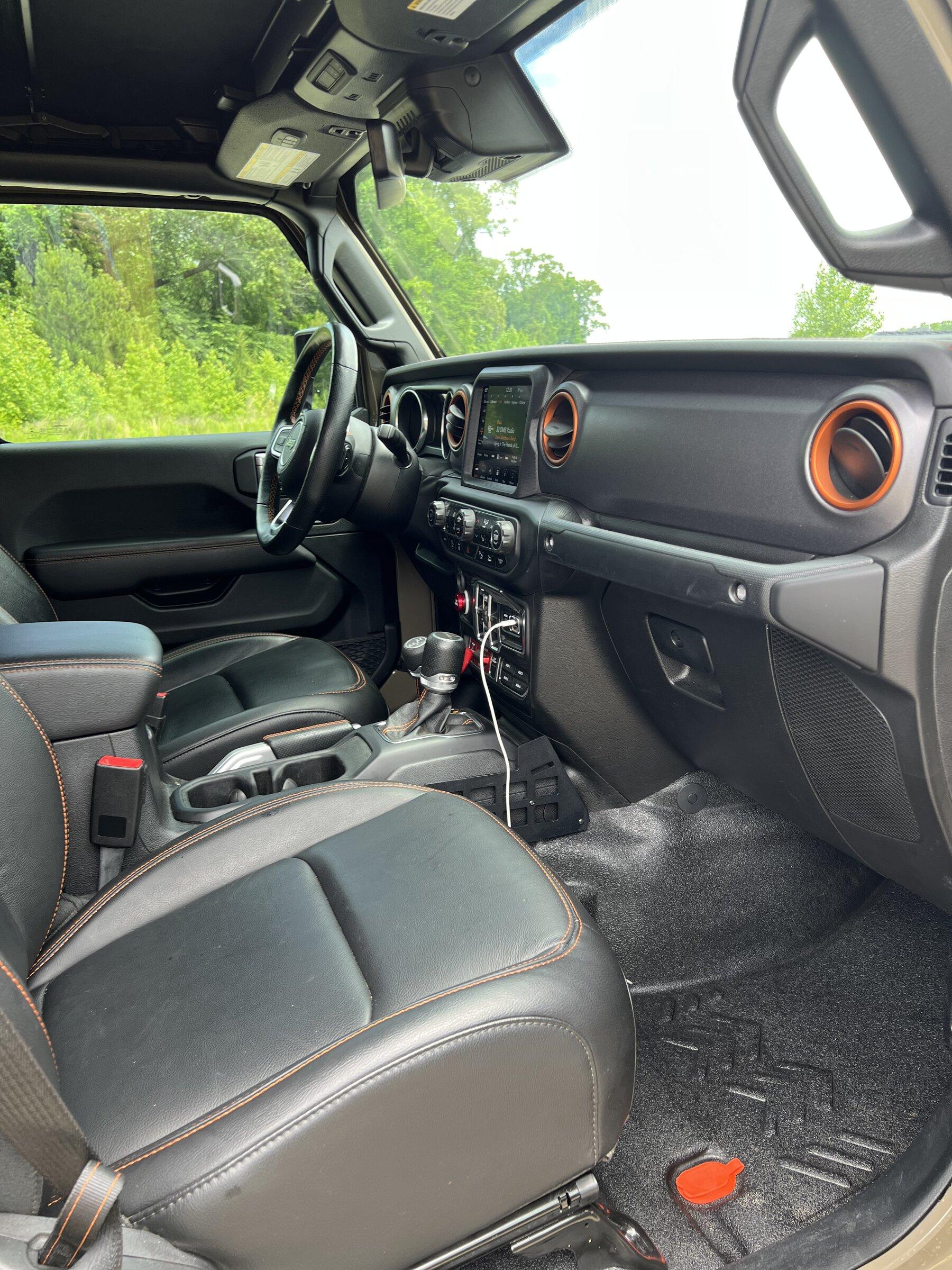 Jeep Gladiator 2020 Jeep Gladiator Mojave – 11,900 miles – Loaded and lifted - $59,000 0CC820A2-F969-4B61-A1C4-F7EDE3982157