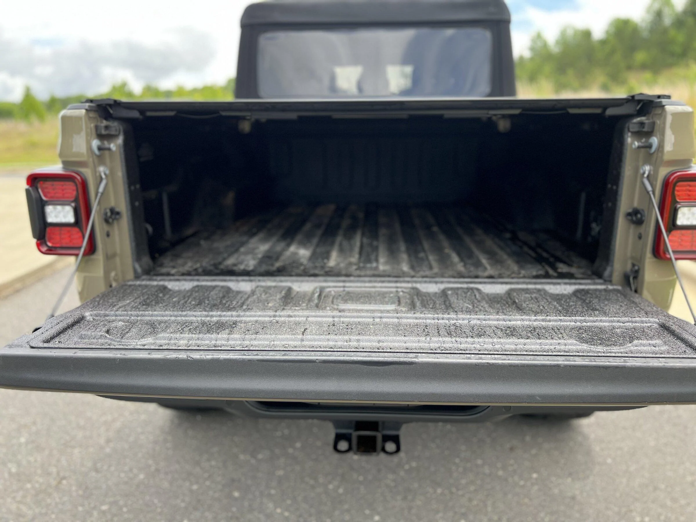Jeep Gladiator 2020 Jeep Gladiator Mojave – 11,900 miles – Loaded and lifted - $59,000 718D5963-DD85-4329-A5ED-50EE3C675F05