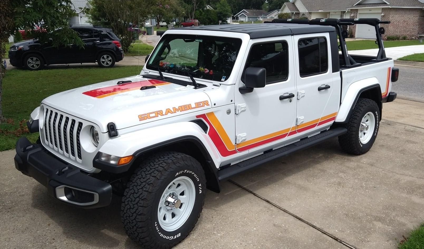 Jeep Gladiator Memorial Day Sale Scrembler V1 customer 01.JPG