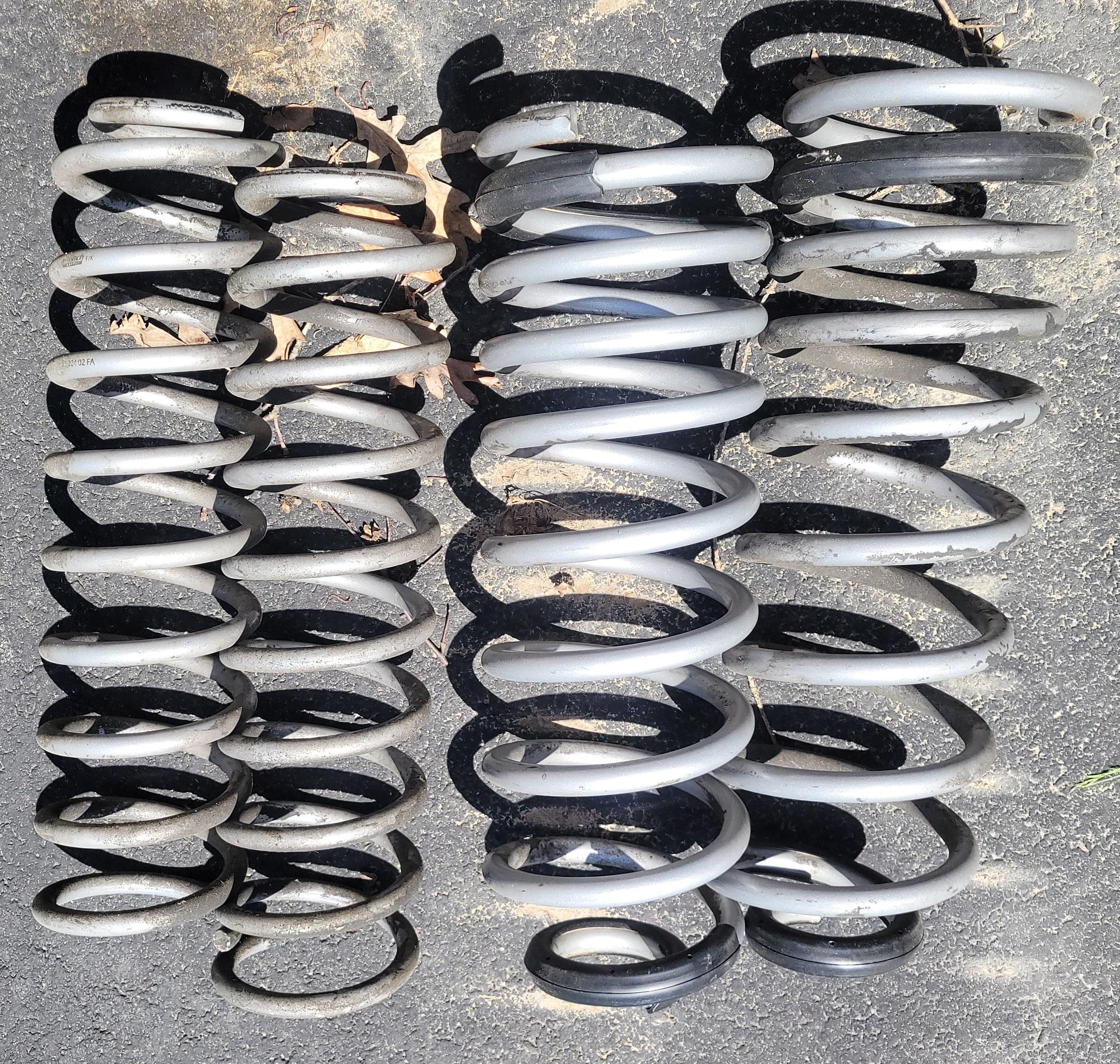Jeep Gladiator WTS: Eibach Springs 2" Set for JT $100 20220430_120939