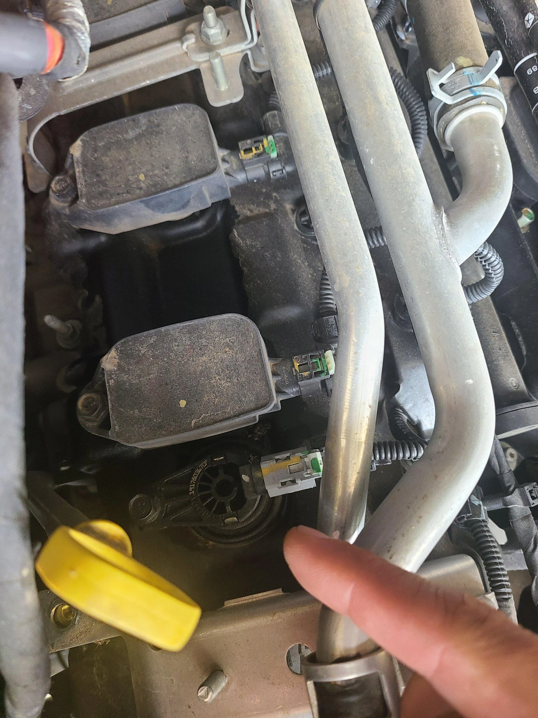 Jeep Gladiator Looks like ill be replacing cams and lifters. 20220528_141533