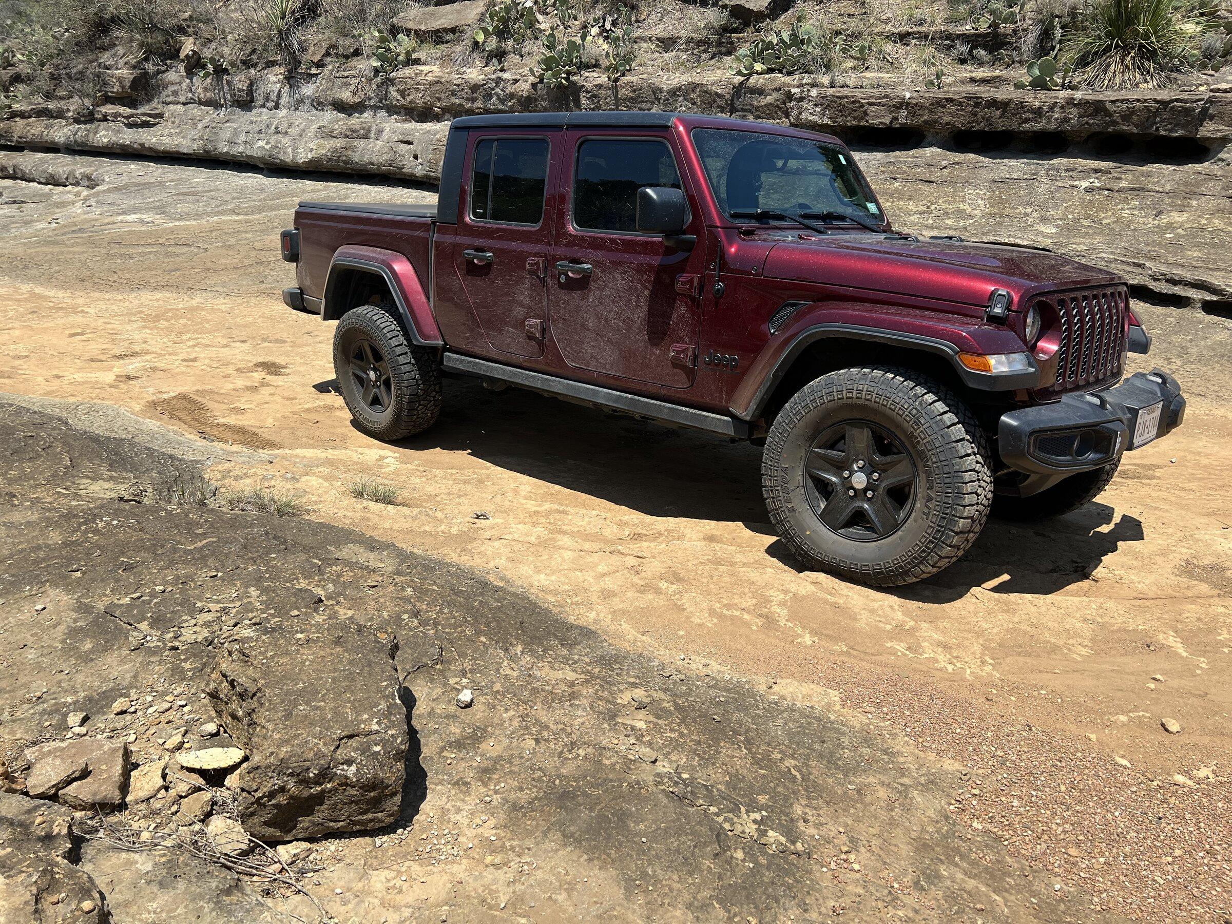 Jeep Gladiator What did you do WITH your Gladiator today? DD35A27E-8130-4ECB-A282-F8F3BC3C0900