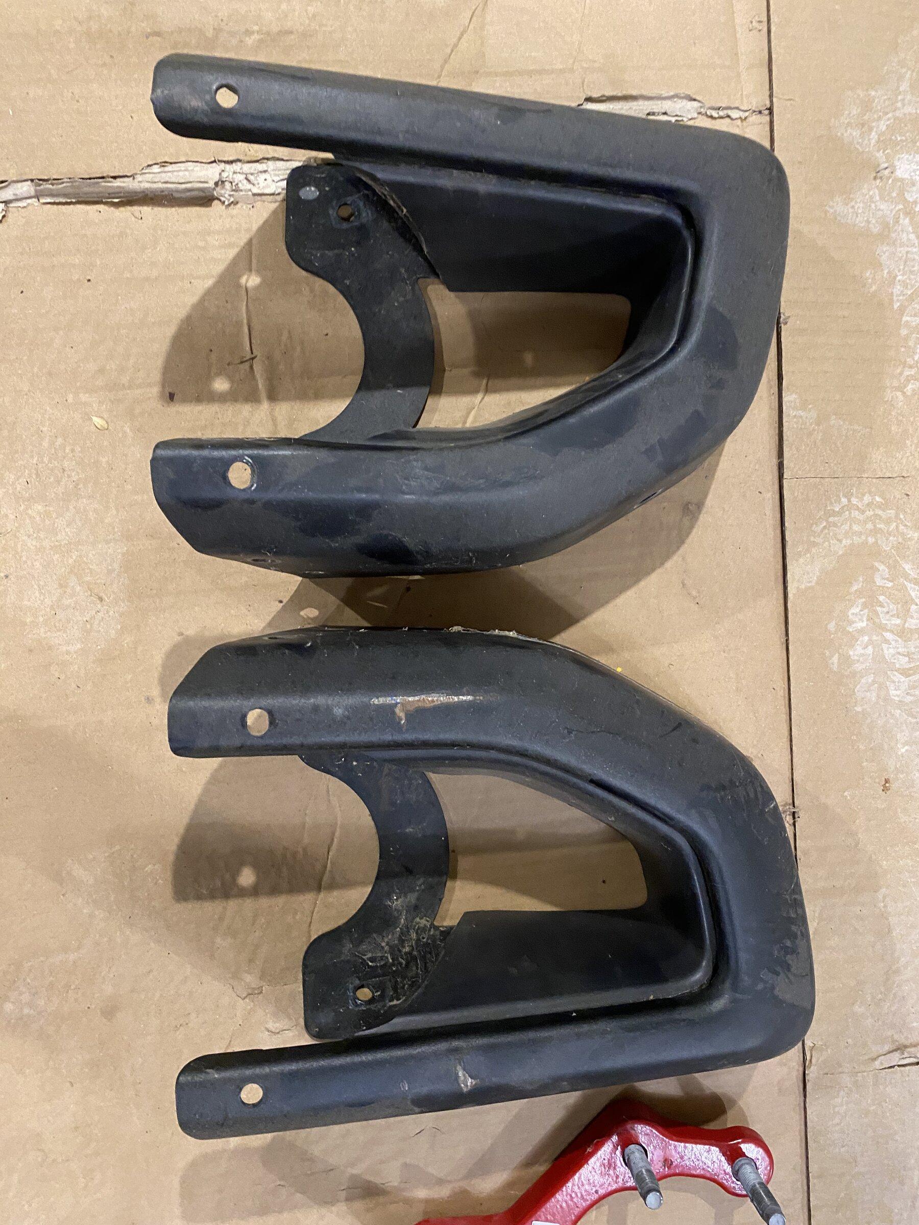 Jeep Gladiator Mopar steel bumper end caps in kc area 4CAC18BC-17E4-4A10-9398-FE57B4B5C80A