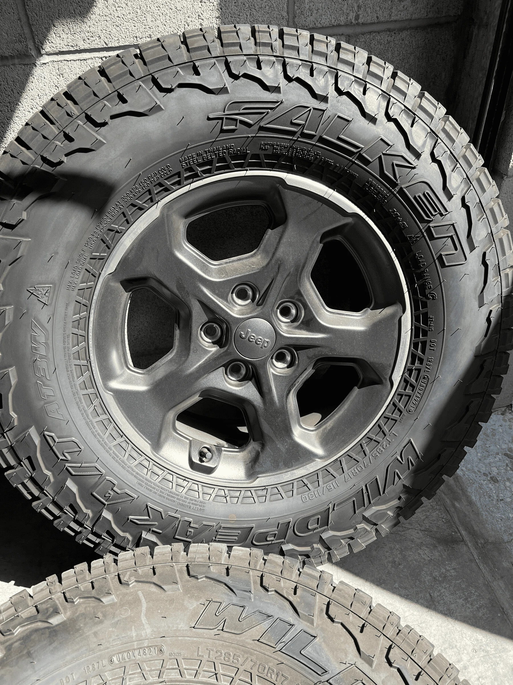 Jeep Gladiator Socal: Set of 5 take-off Gladiator Rubicon wheels w/ Falken  Wildpeak AT3W’s 56451A70-BDD0-40A8-A452-6BD84761B234