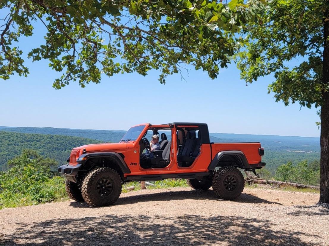 Jeep Gladiator PUNK'N Gladiator JT Club Resized_20220528_114747