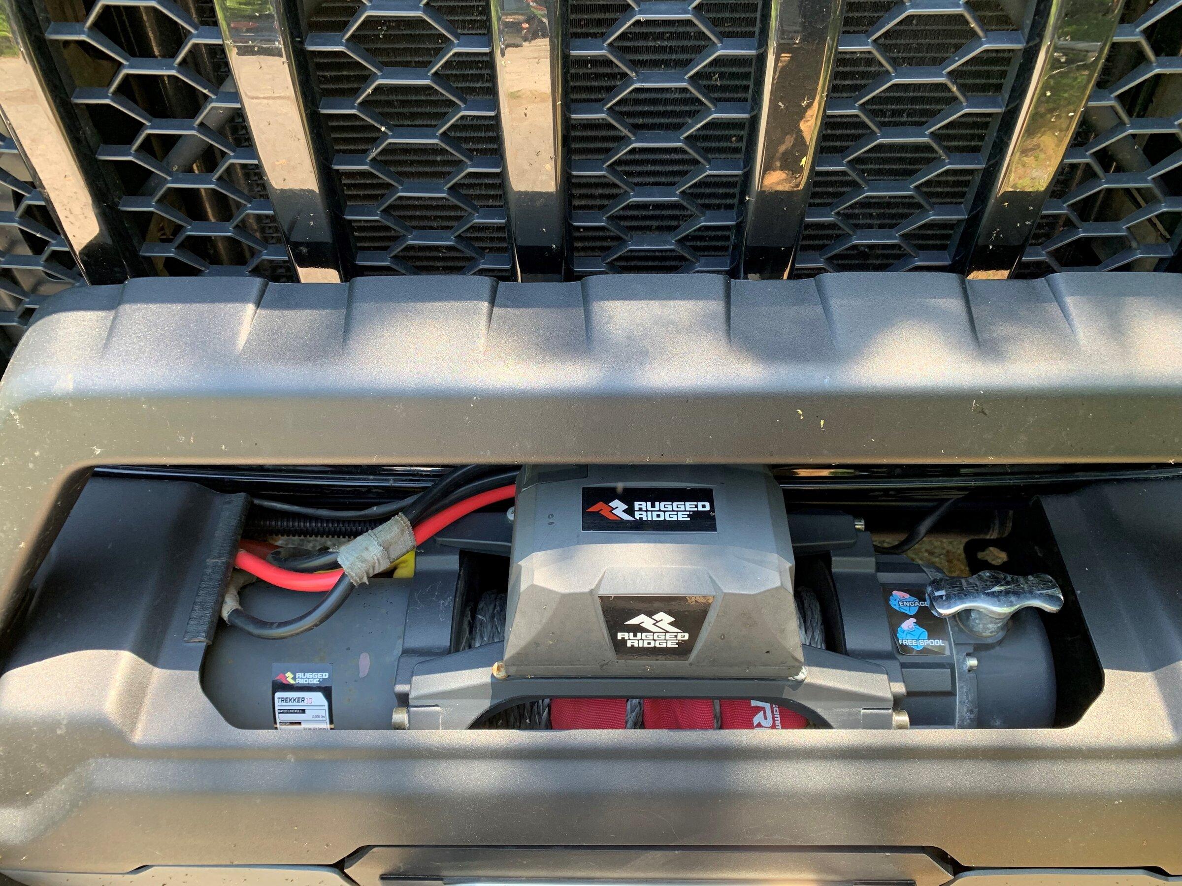 Jeep Gladiator What's in your recovery kit/recommend one? Winch