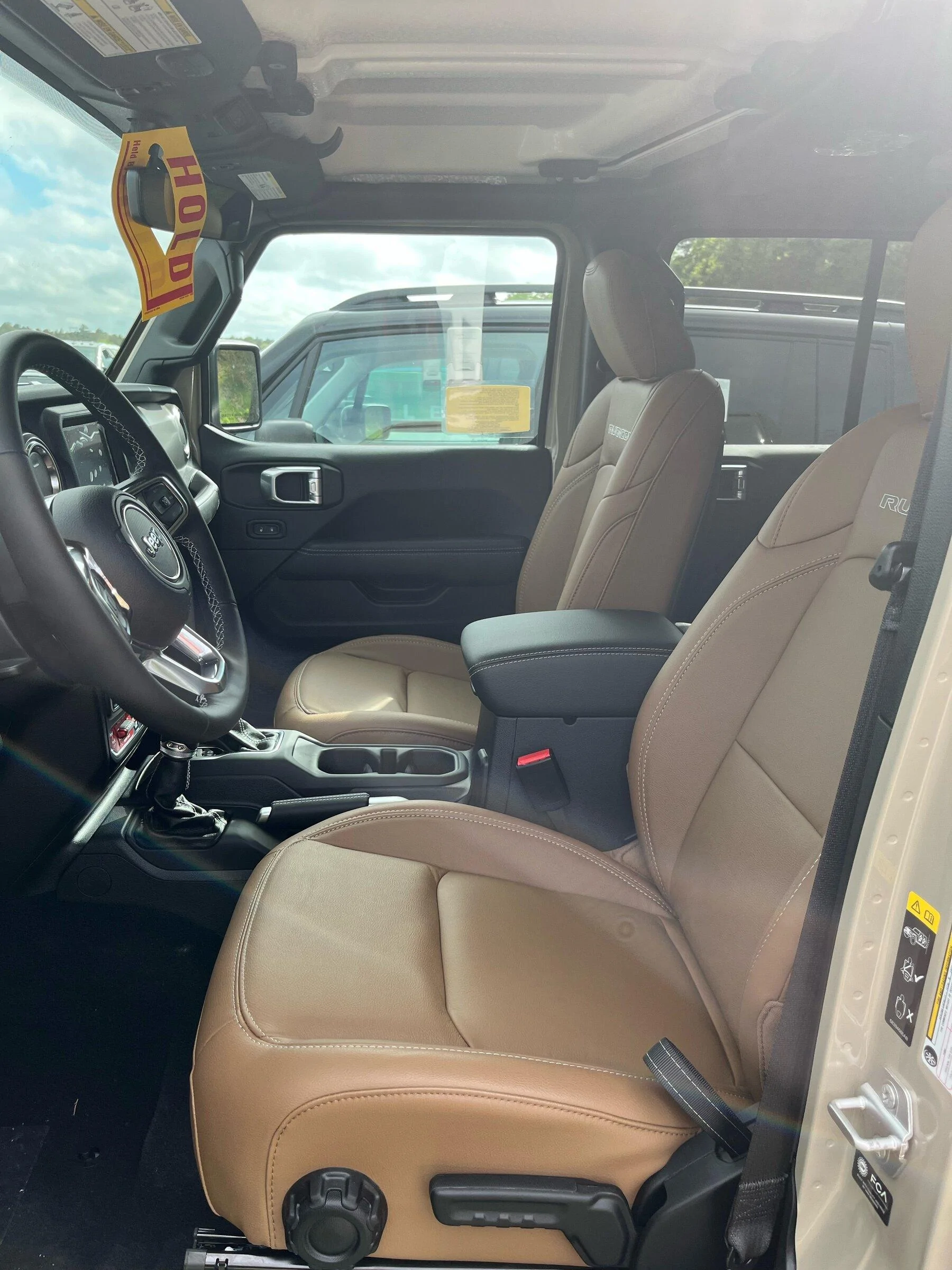 Jeep Gladiator Gobi Gladiators Waiting Room 1E73CAA8-B8C4-42A9-92FC-60F91F51449F