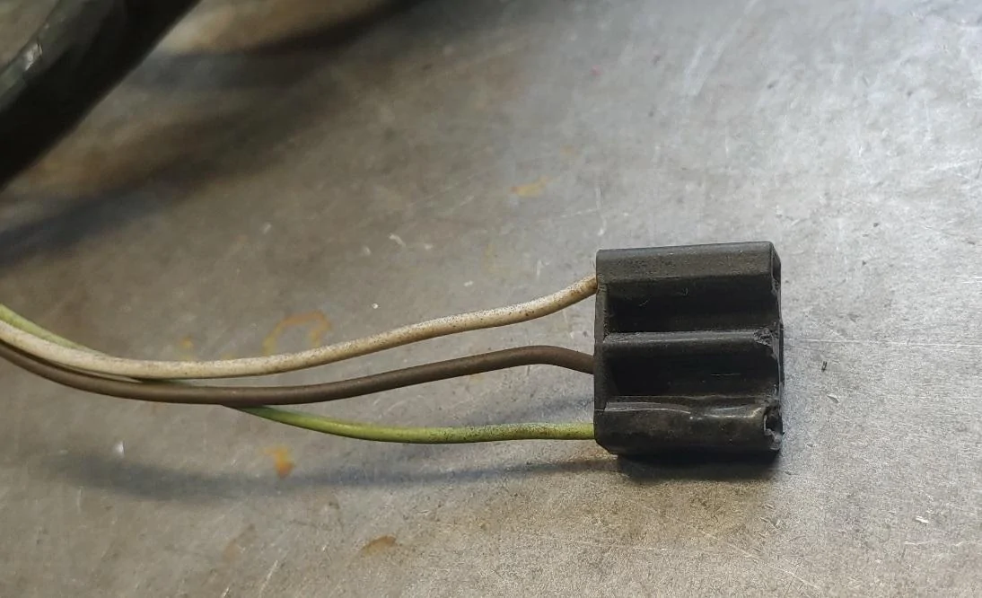 Jeep Gladiator Melted Tow Connector Wiring 20220518_143849