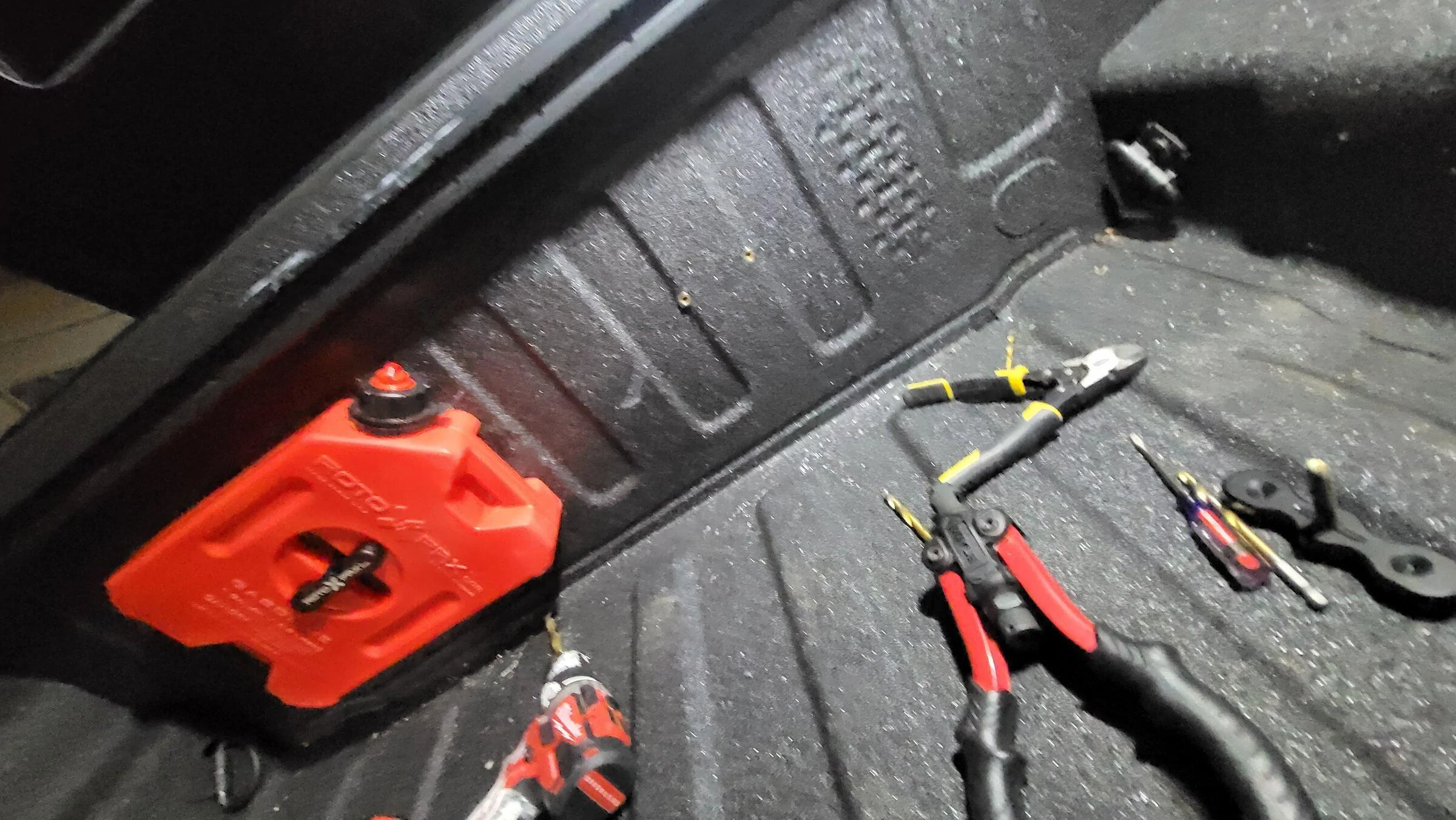 Jeep Gladiator My 2022 Hydro Blue Mojave Log - Jack of All Trades 20220530_231757