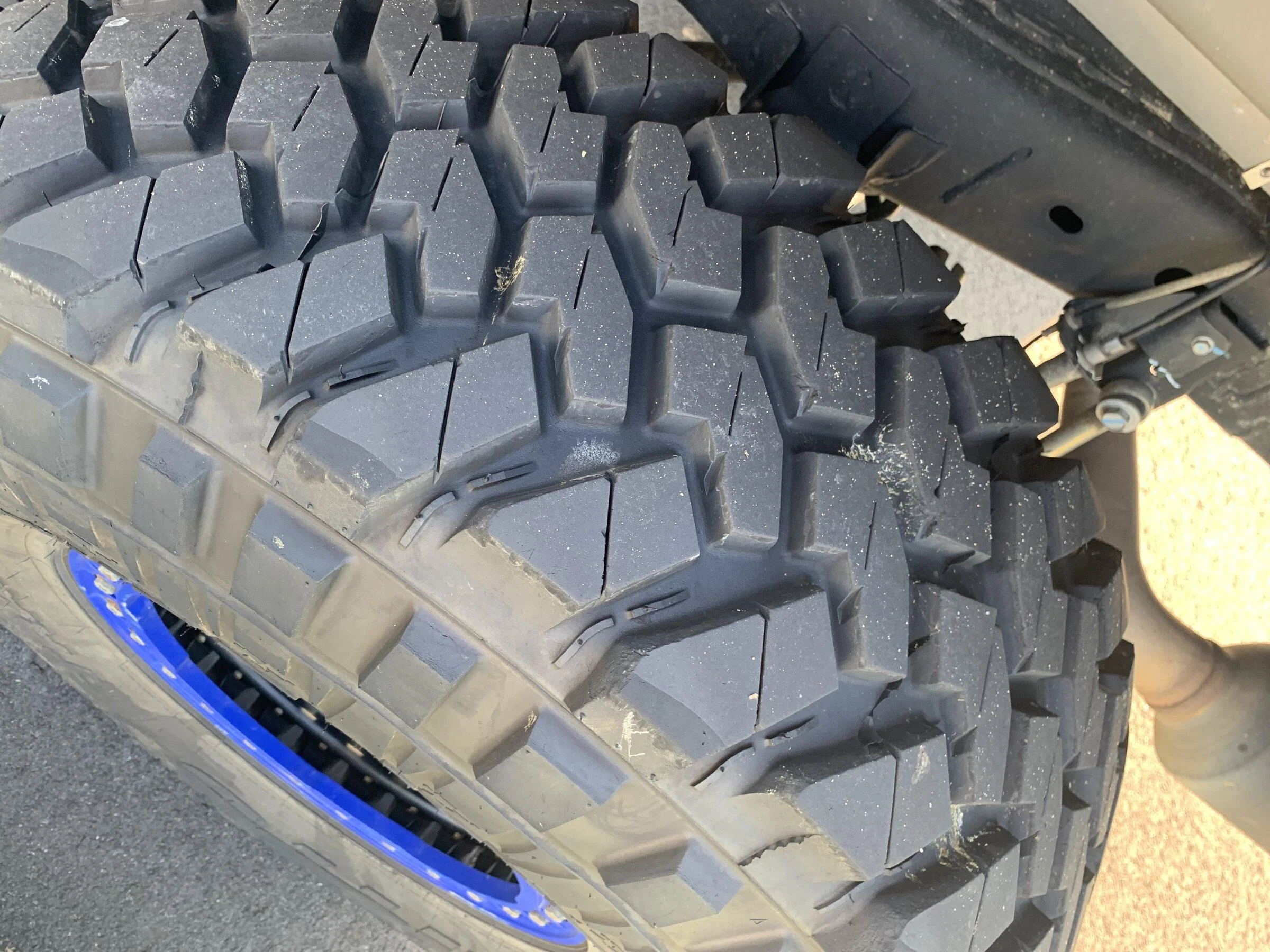 Jeep Gladiator $3000 Nitto trail grapplers 40x13.5r17 with kmc grenade beadlocks DC3A5986-7FE0-441E-90DB-8AA4D82132CA