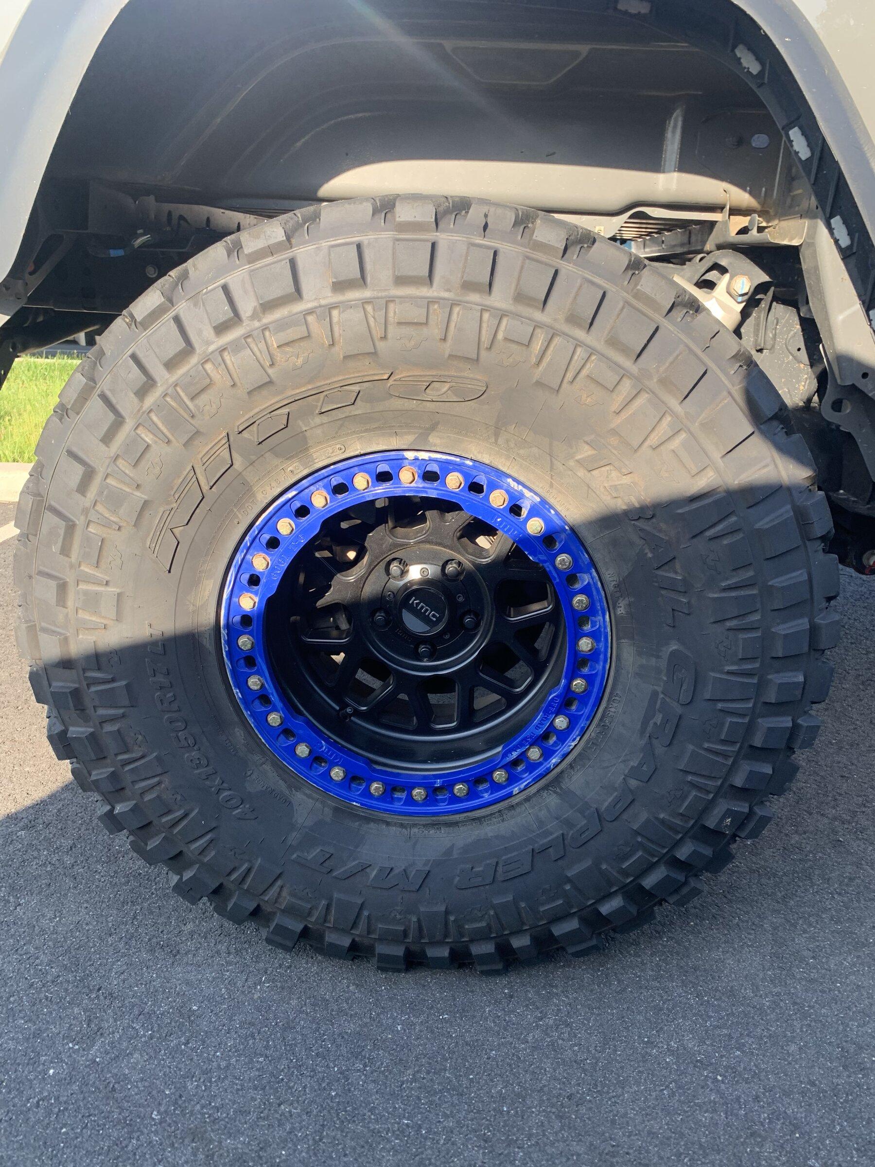 Jeep Gladiator $3000 Nitto trail grapplers 40x13.5r17 with kmc grenade beadlocks B778B54C-4E07-4206-B008-8CD401954E0D