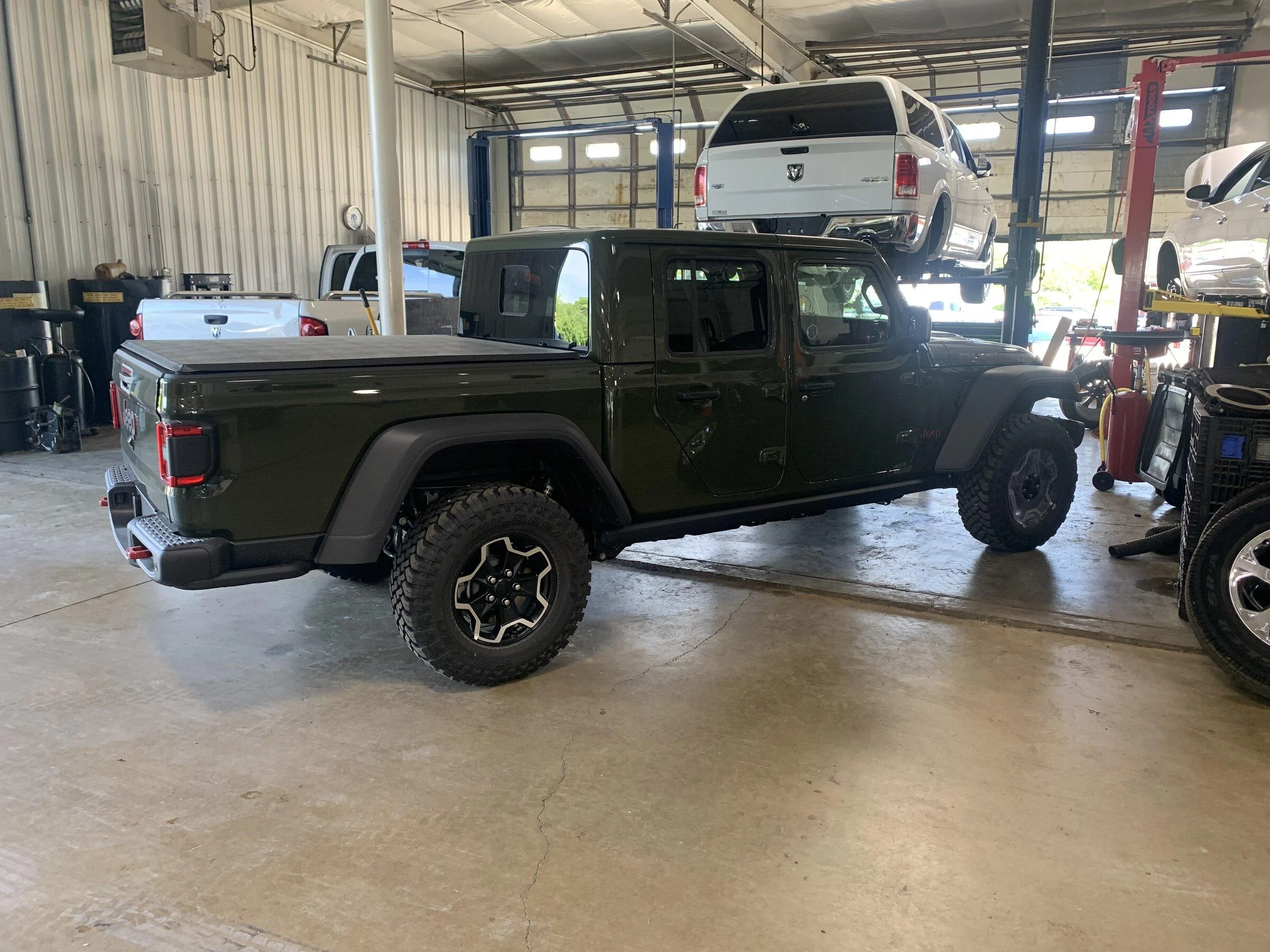 Jeep Gladiator Gladiator Window Sticker and Build Sheet Order Tracking E1849CB0-D7BE-4658-9C58-EF039C080F21
