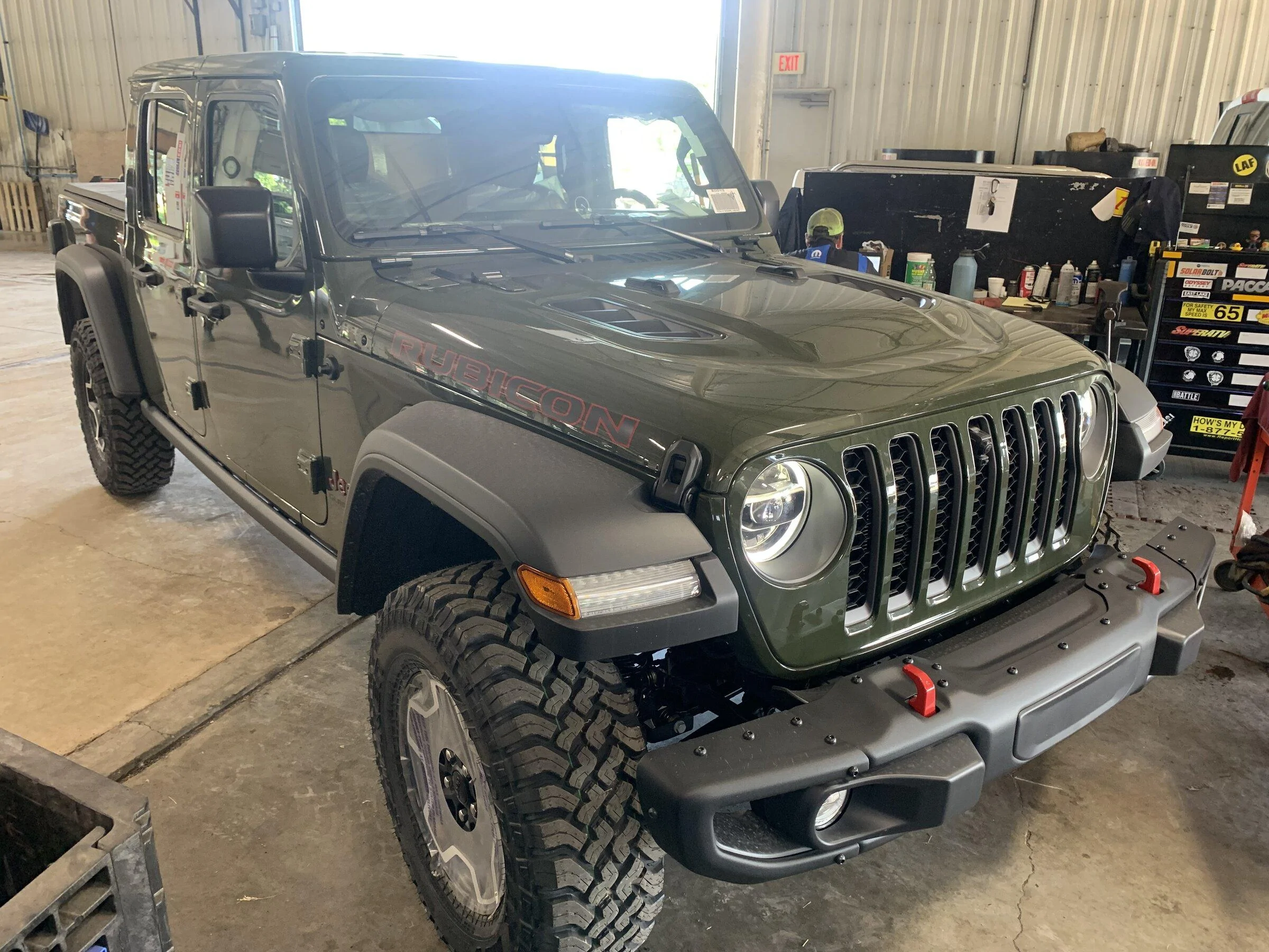 Jeep Gladiator Gladiator Window Sticker and Build Sheet Order Tracking C1DDEFE2-89F2-4E13-AA4E-FE8000384E17