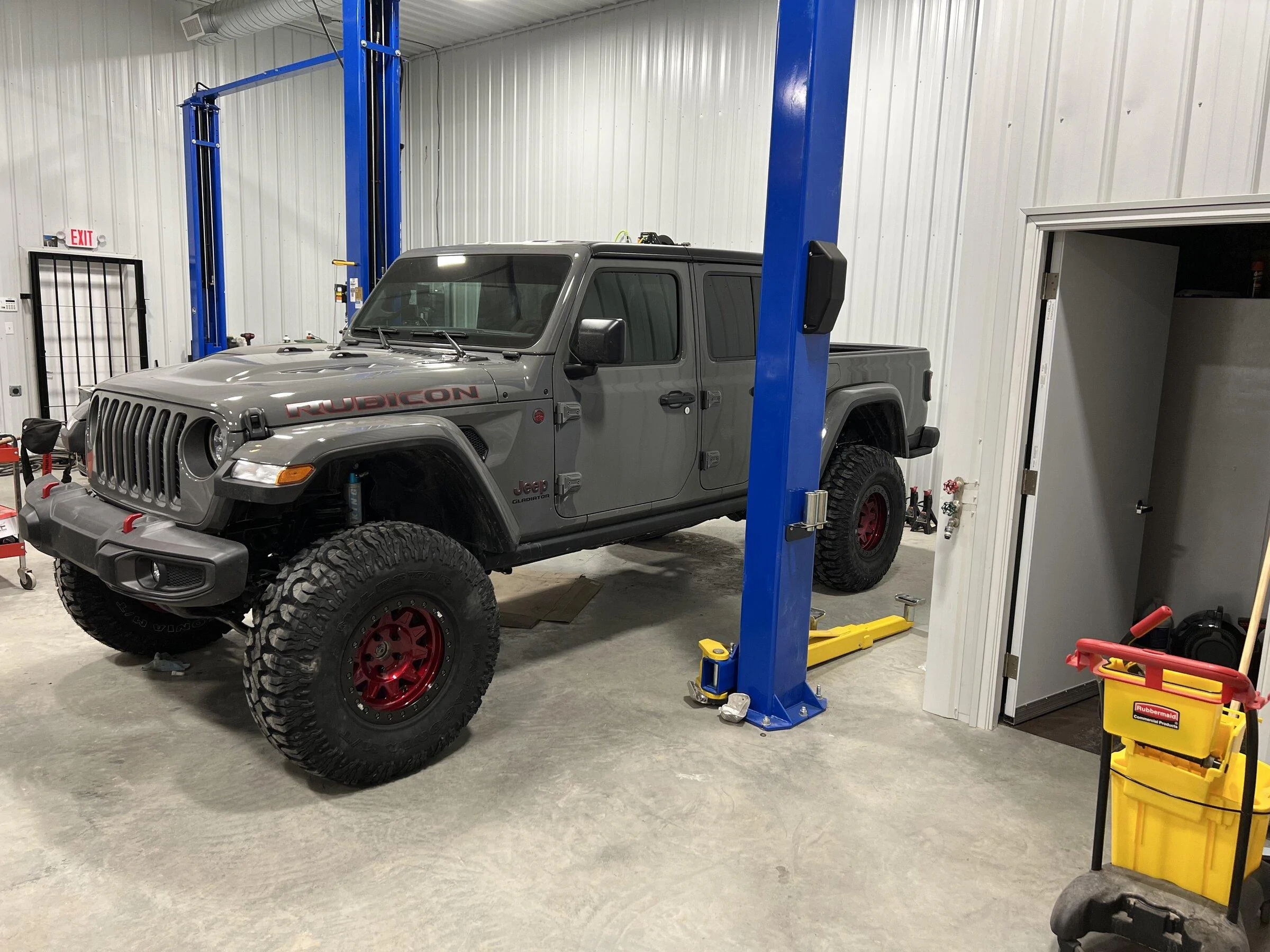 Jeep Gladiator Evo 4.5 Enforcer with Kings! 42DA40BC-86C9-483C-B269-E429D38B3EBF