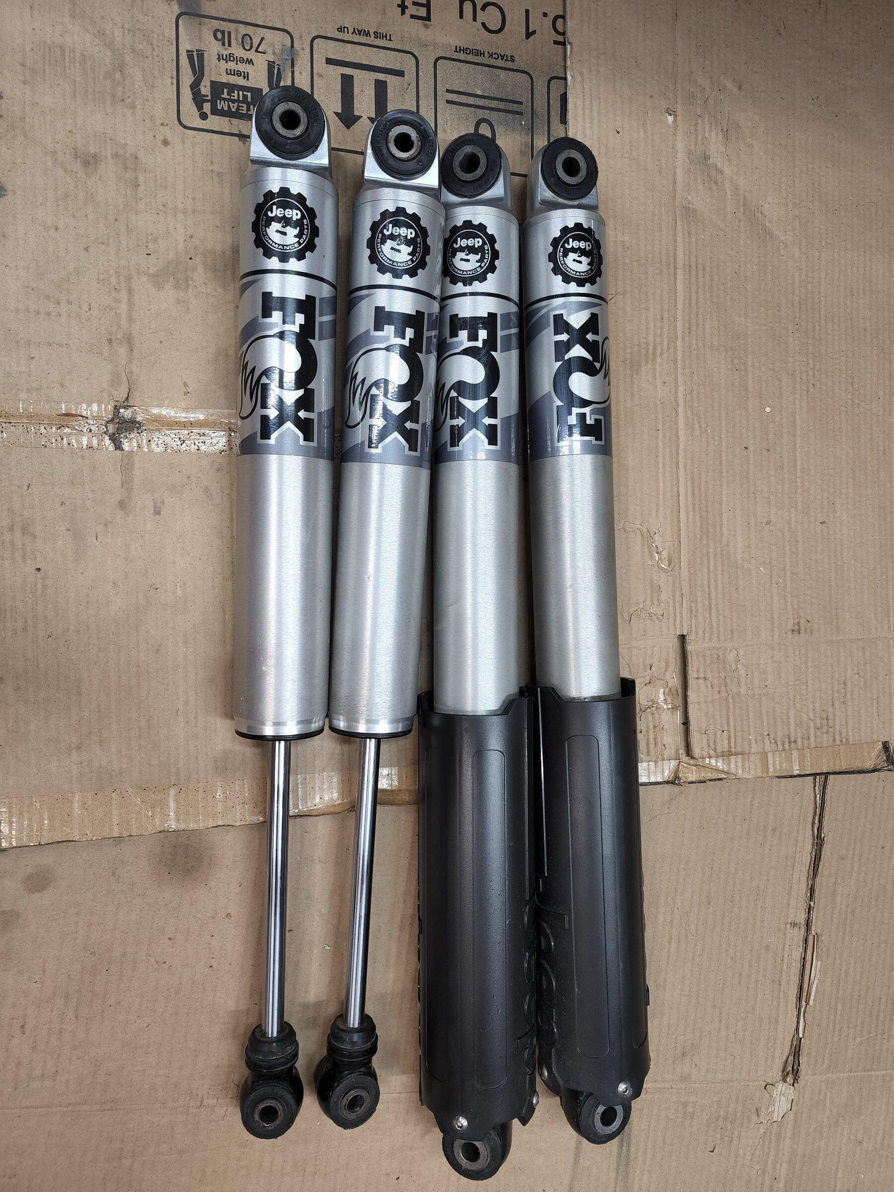 Jeep Gladiator Mopar 2-inch Lift (3.6) PA -17552 20220531_181436