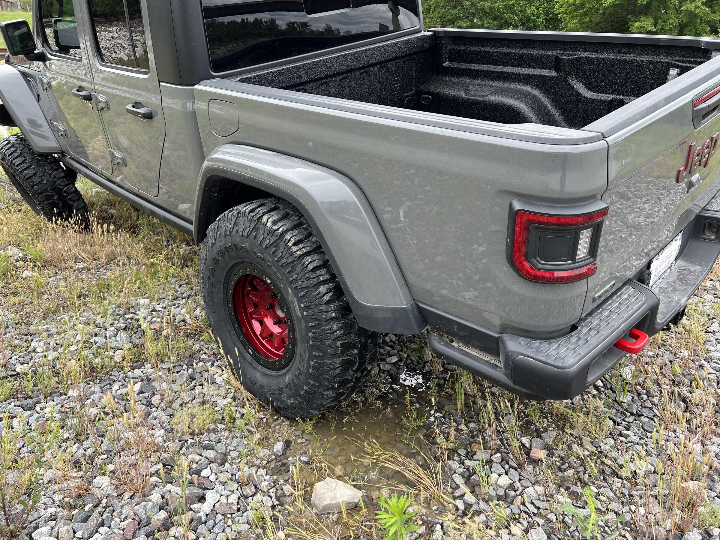 Jeep Gladiator Evo 4.5 Enforcer with Kings! 0507412D-E73E-4B27-BA3D-E4A24F269CF2