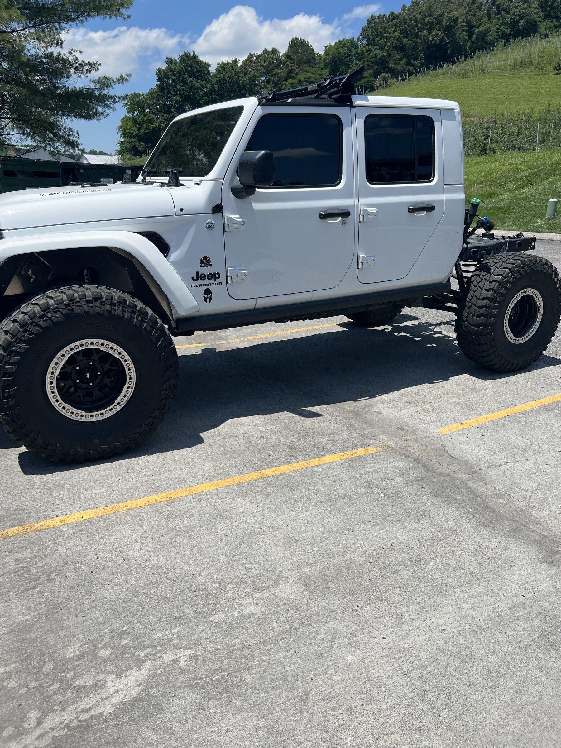 Jeep Gladiator Shorter bed now available DE5B162F-D2C8-492C-8F4E-D2B29E8F786F