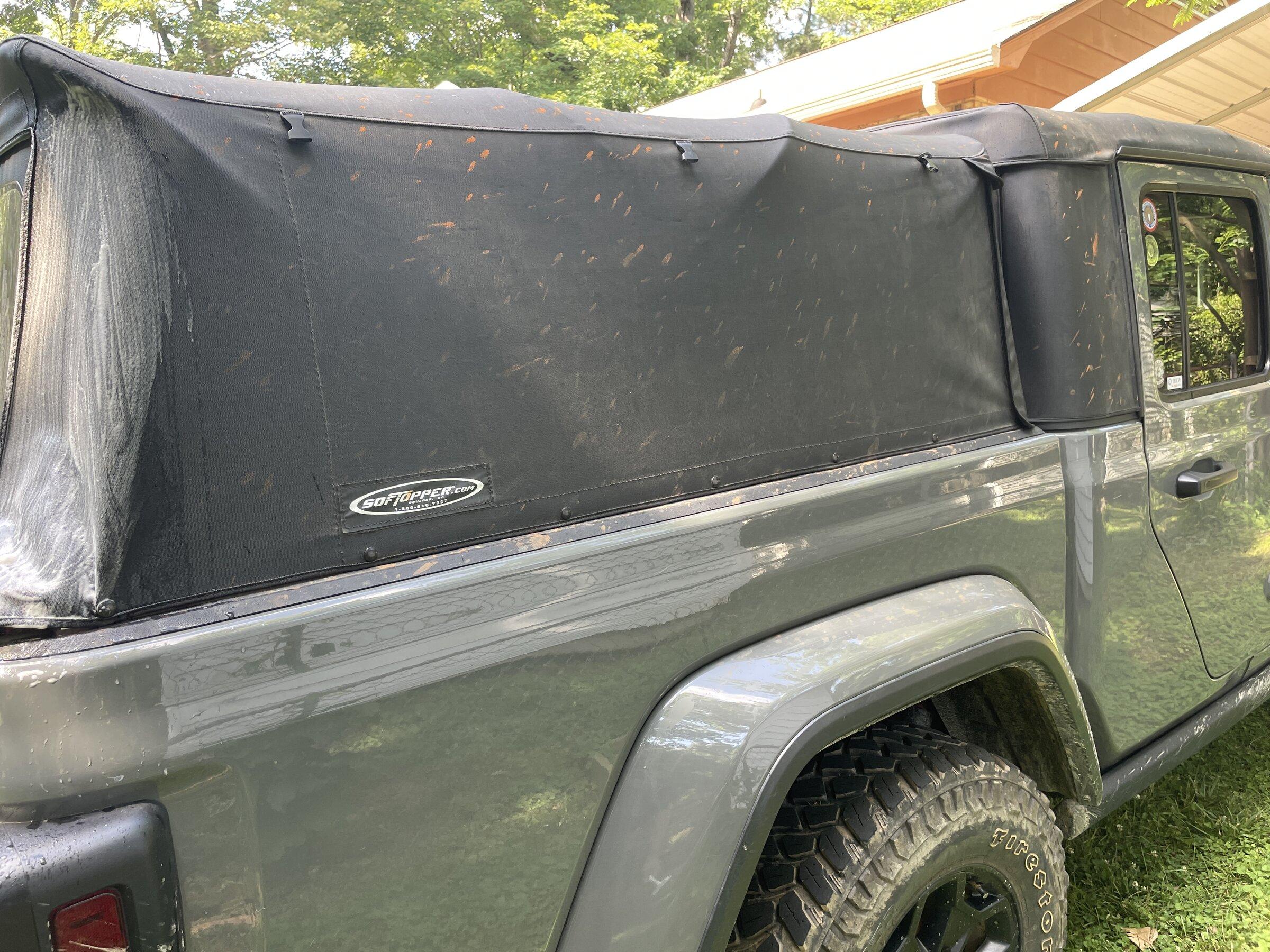 Jeep Gladiator Best soft top / tonneau cover cleaner / protectant 7AA51DE0-B4B4-4F61-8CC7-5626FDB5939B