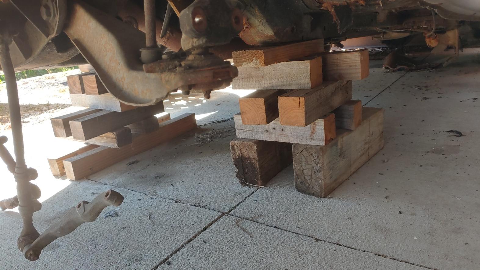 Jeep Gladiator Gladiator wrenching, blood and mishaps. wood-blocks-1