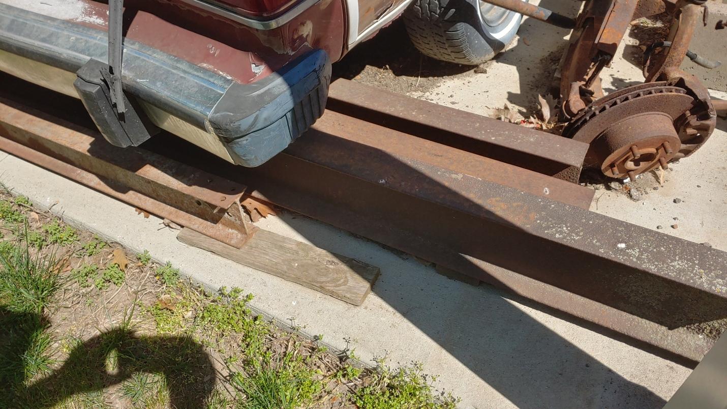 Jeep Gladiator Gladiator wrenching, blood and mishaps. I-beams
