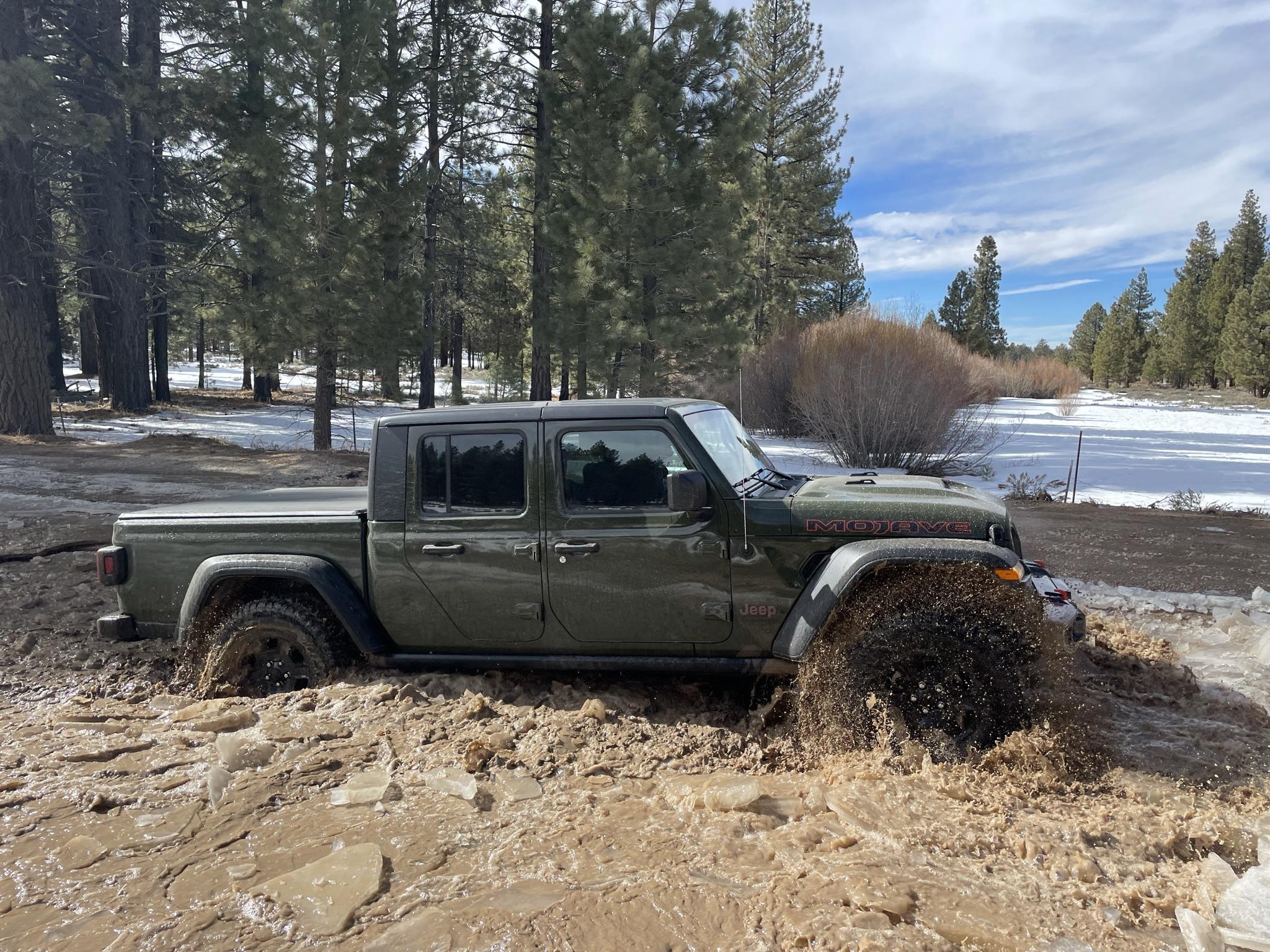 Jeep Gladiator Do you regret buying a Mojave? BDE3F704-037B-41E1-824D-837362FDCE51