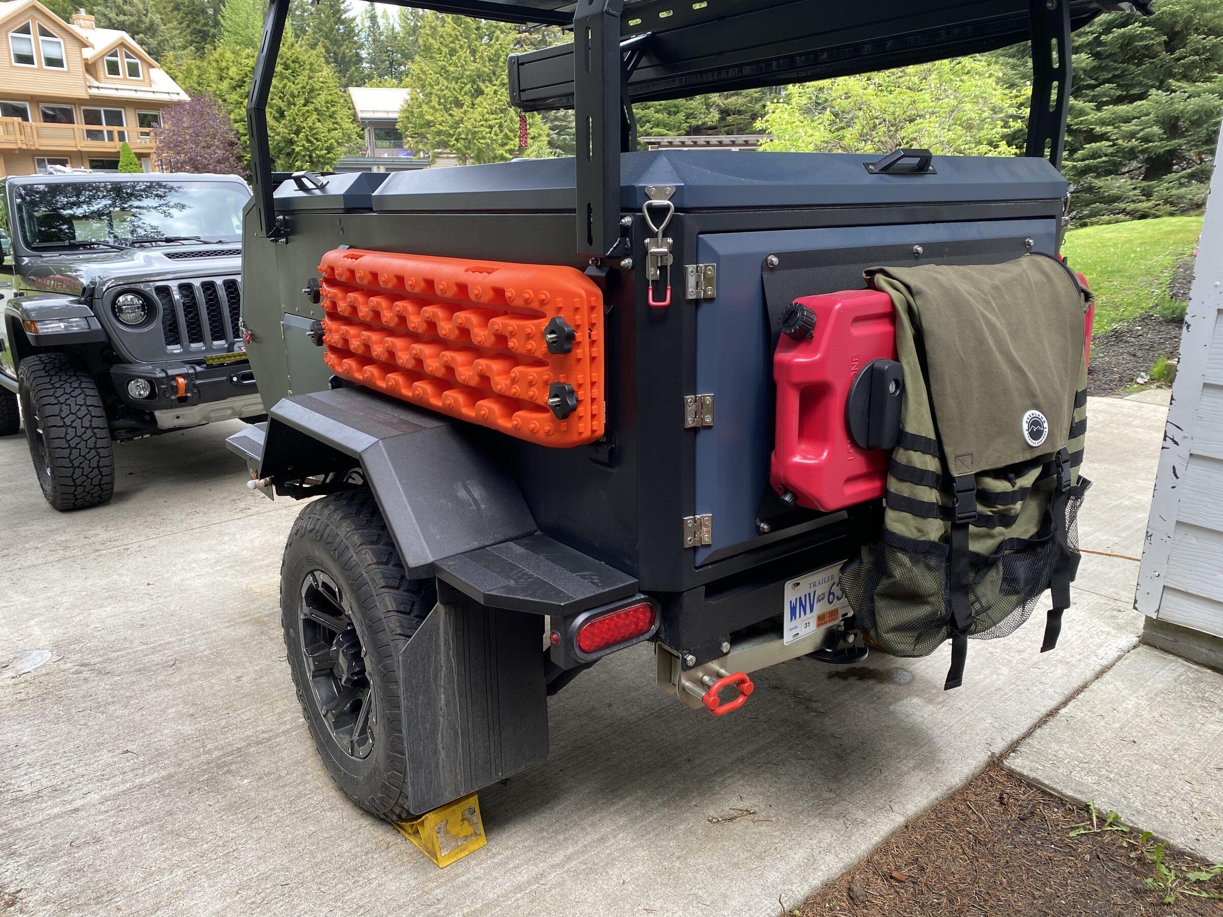 Jeep Gladiator Doghouse Gen II Overland Trailer 44EA706B-C390-4EE7-AF78-3418A5C26EE2