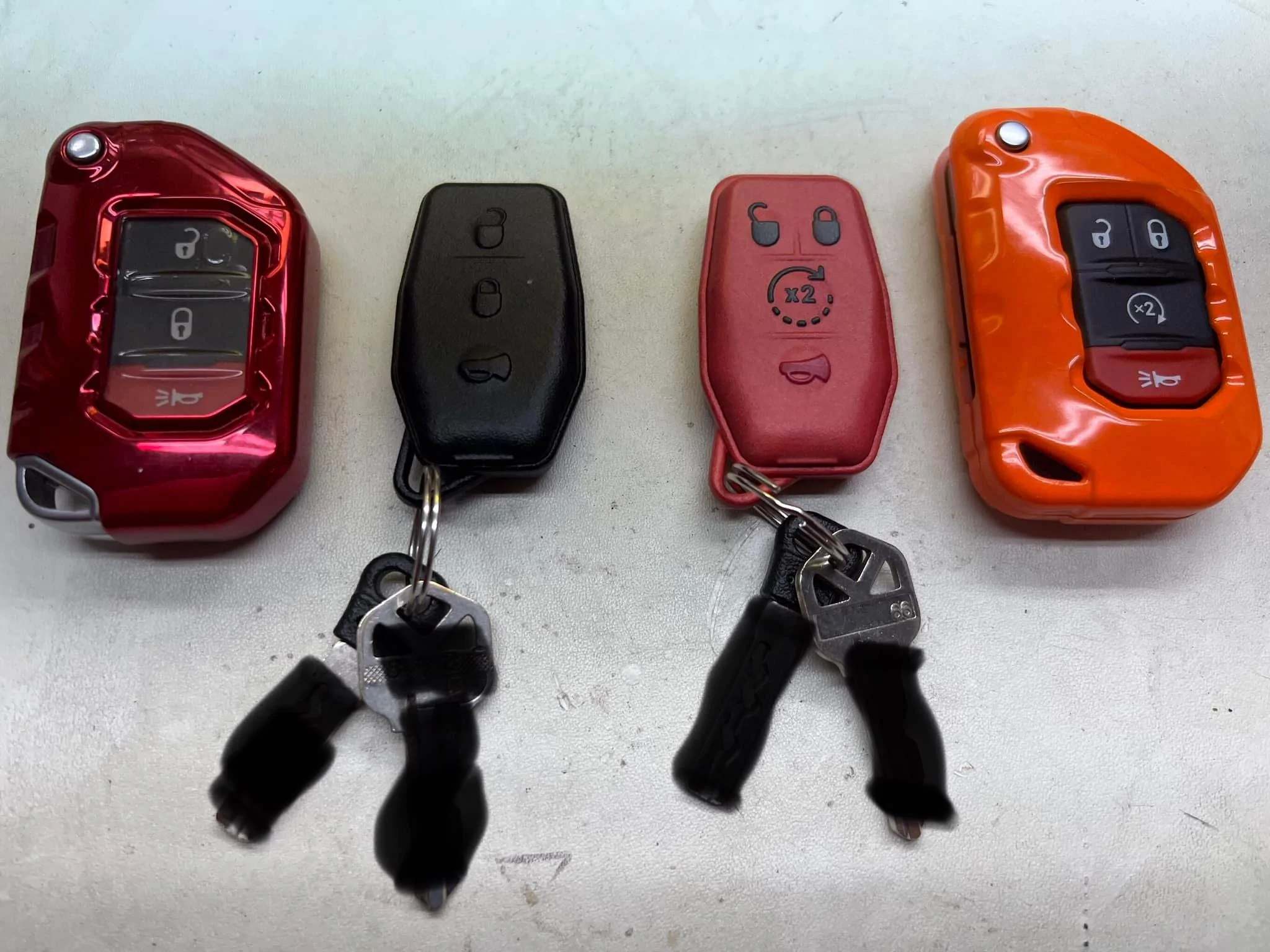Jeep Gladiator ? ? Threedom Fob Scrapbook - Show us your "Threedom" Fob! Fob comparison
