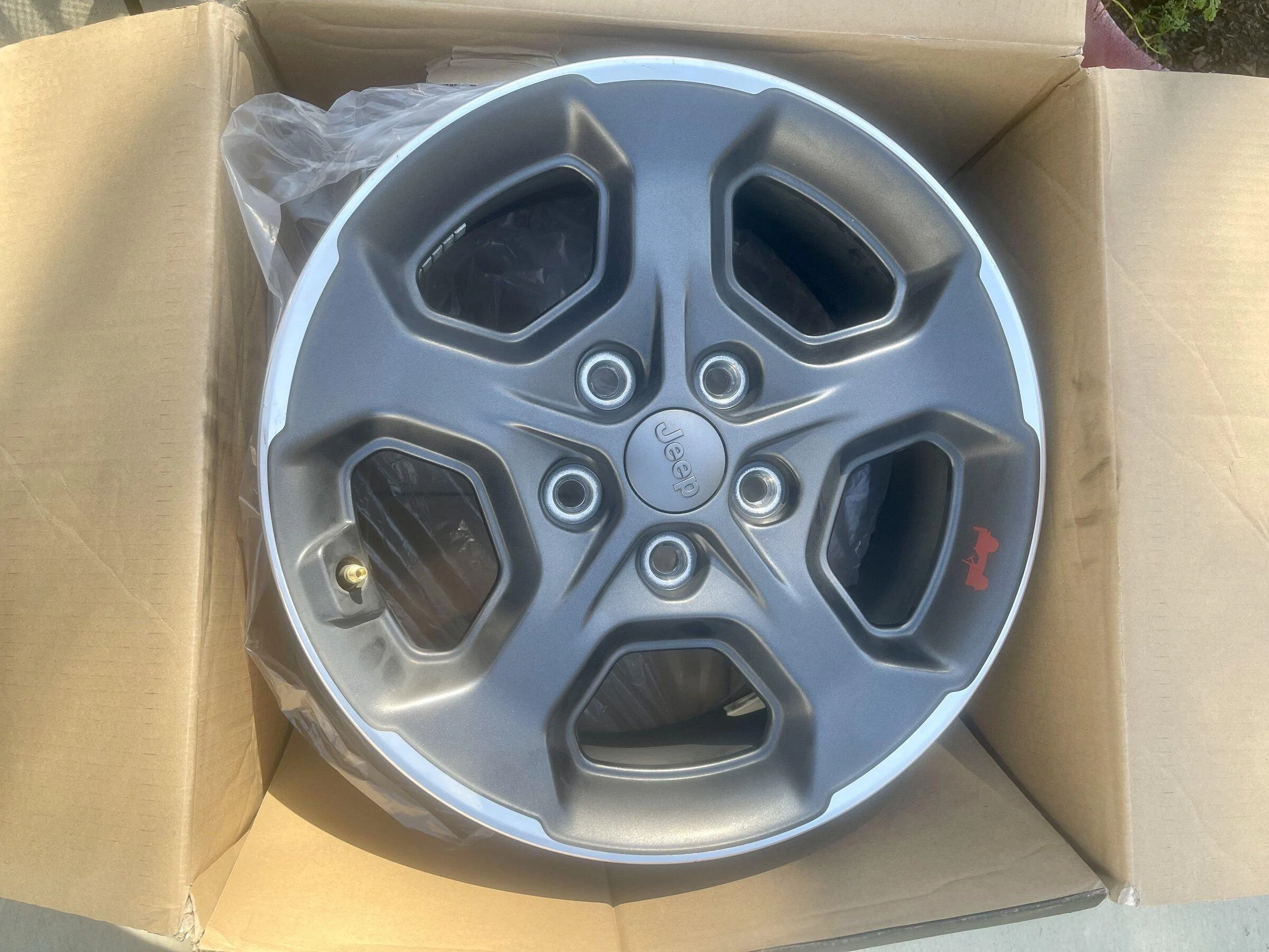 Jeep Gladiator Rubicon Wheels - just wheels, 5 of them, for sale 9707FEF5-5625-4E7F-9234-4B13AD1CAB9F