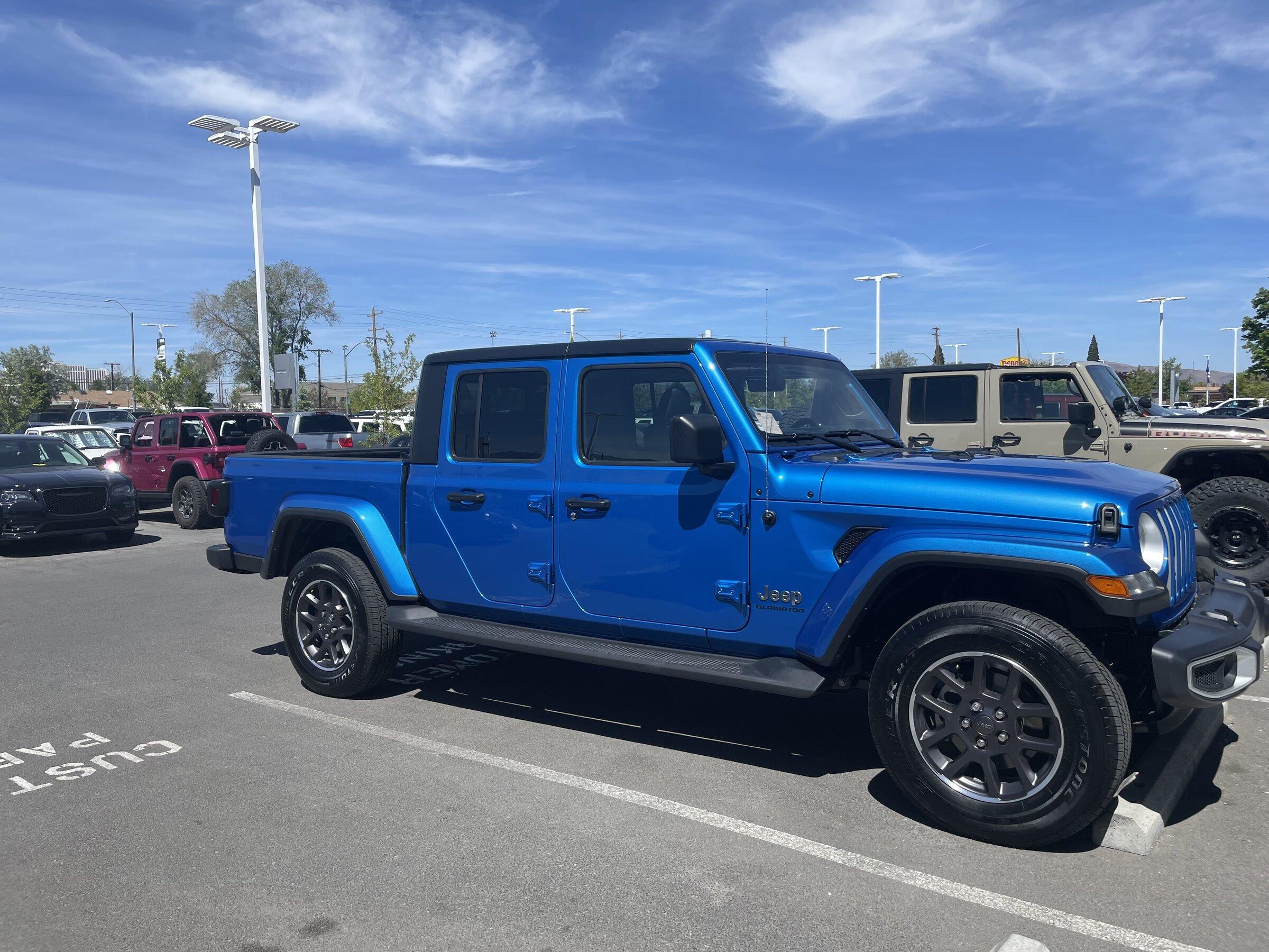 Jeep Gladiator Would love to see Jeeps that are owned by women! B7C2FC02-FD18-4AE5-B0B0-94339411FF6E