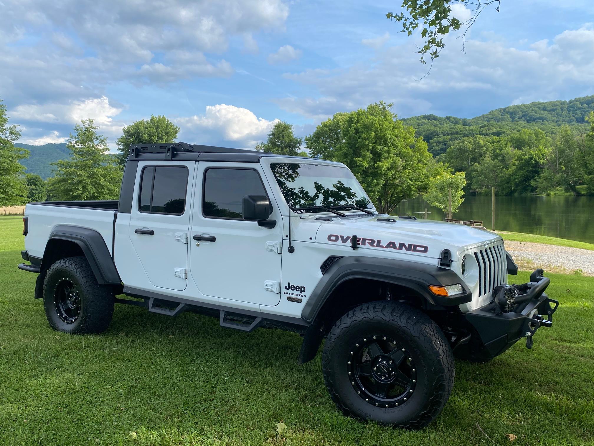 Jeep Gladiator BRIGHT WHITE Gladiator JT Club gladiator7