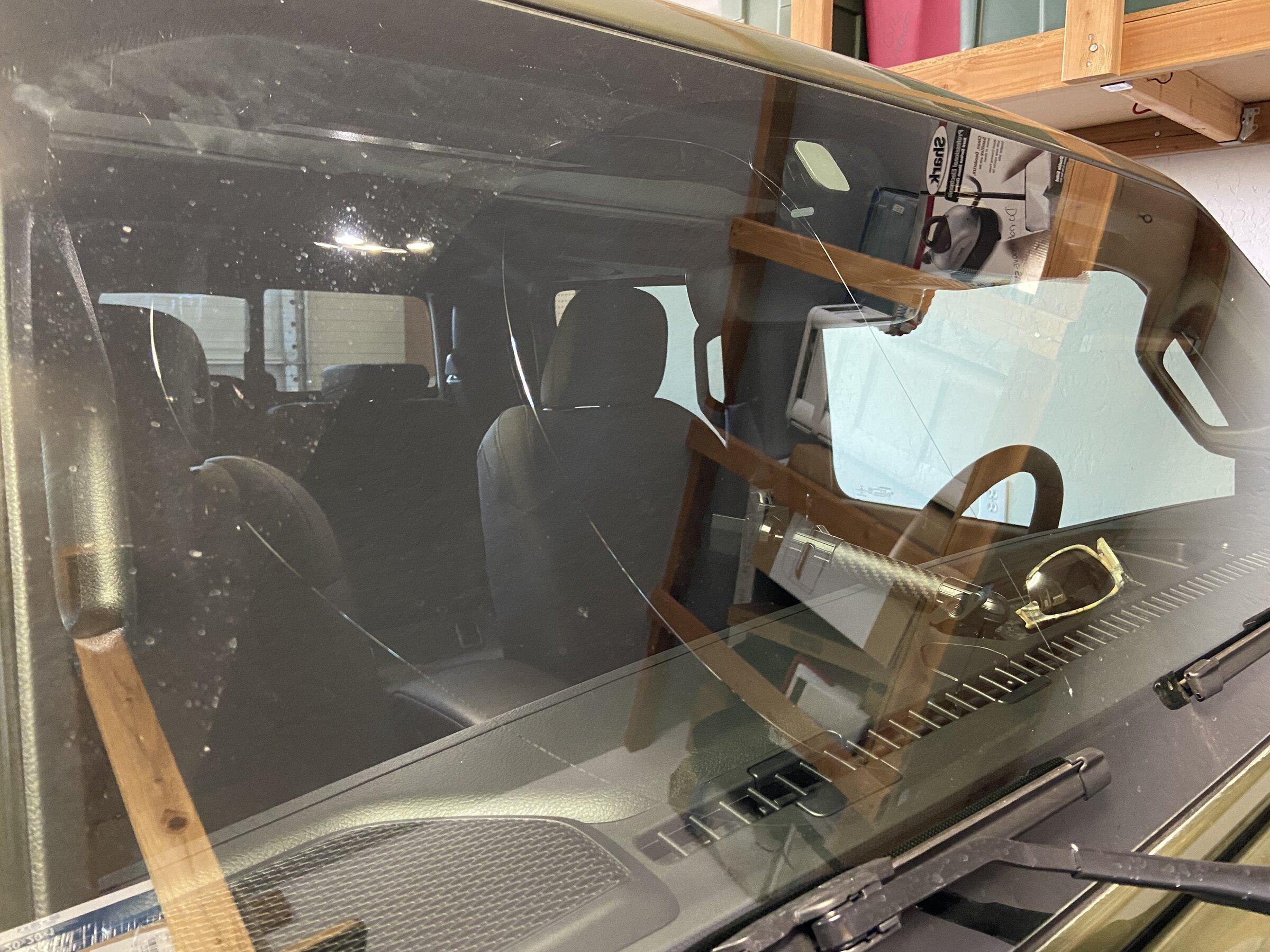 Jeep Gladiator Windshield Poll: Regular OEM vs Gorilla Glass Durability 6A63698A-1037-4A1B-83FA-81F51E0BE7E7