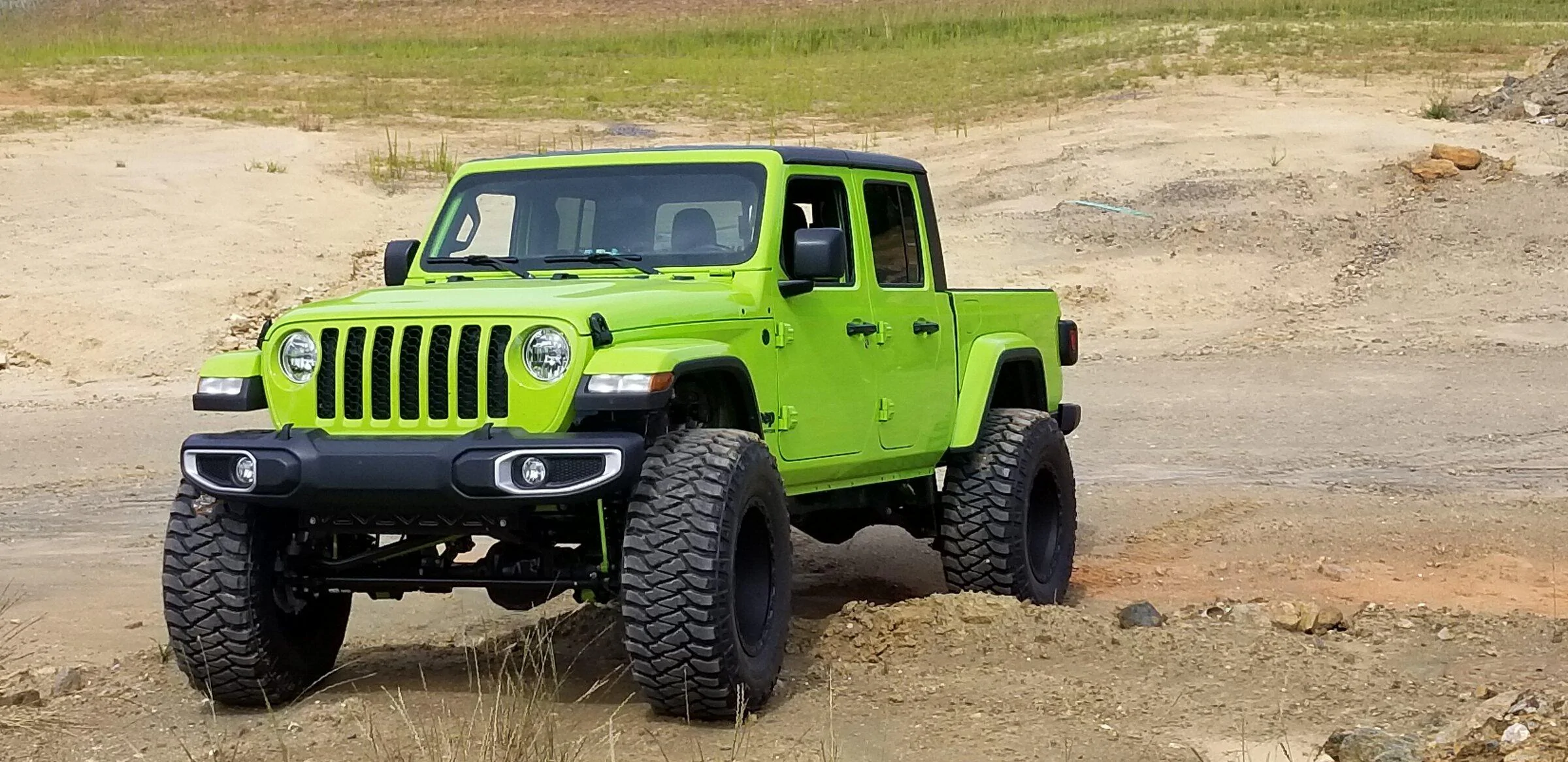 Jeep Gladiator 4.5" Frankinlift on 40's complete 20220605_160025